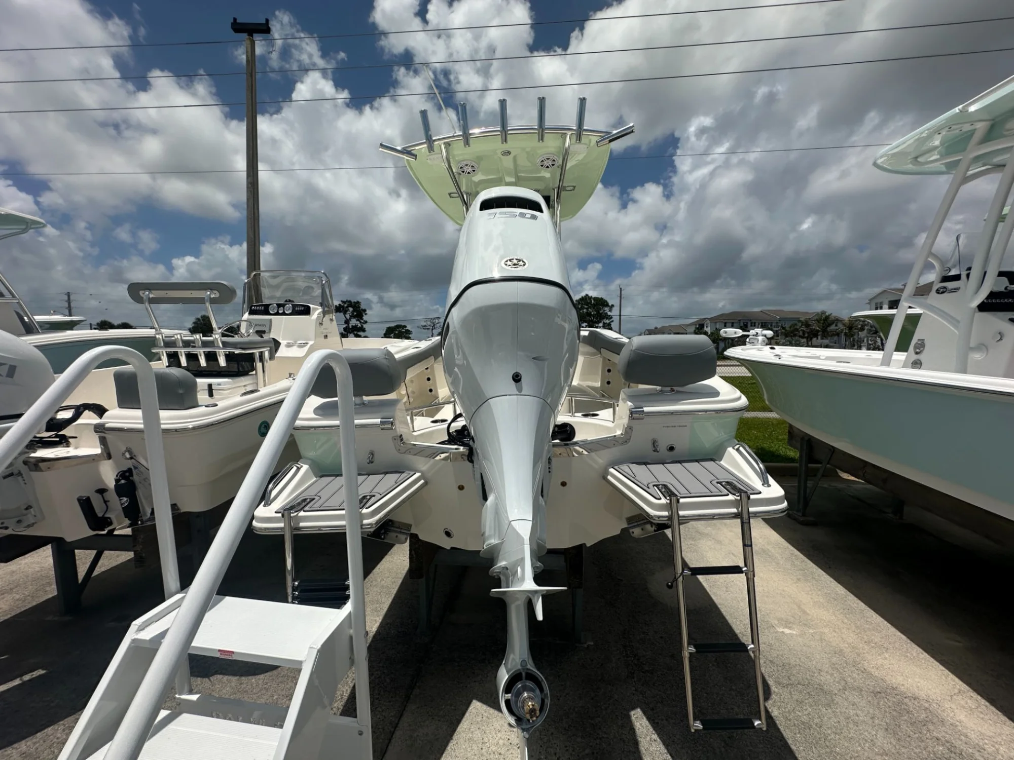 2026 Pioneer 202 Sportfish - Image 4