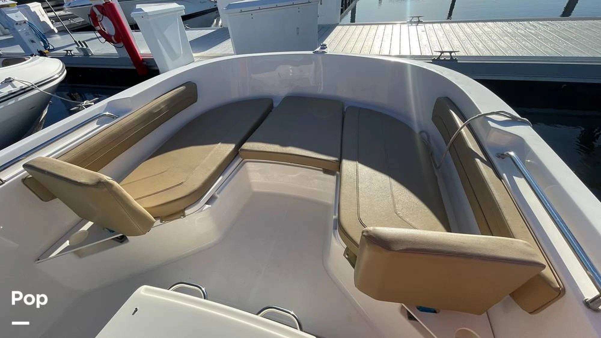 2024 Trophy T22CC - Image 5