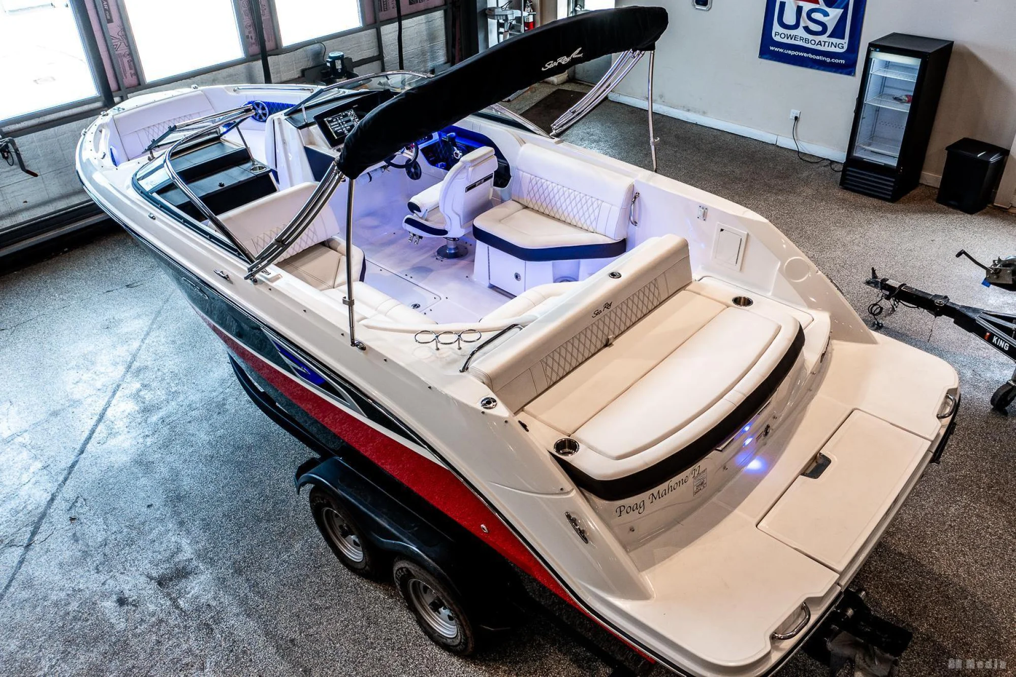 2020 Sea Ray 230 SLX - Image 2