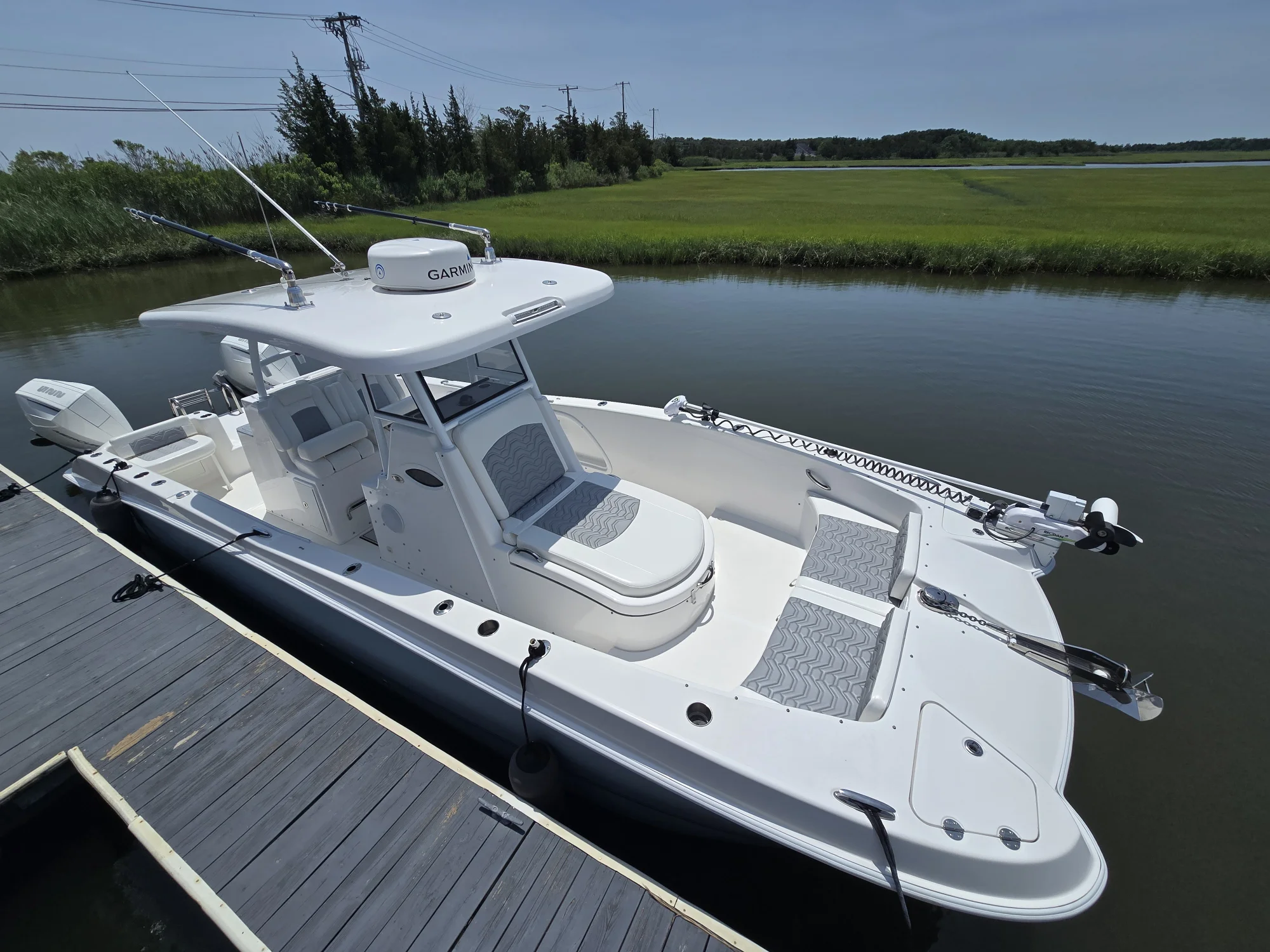 2021 28' Twin Vee 280 GFX CC | 28ft - Image 2