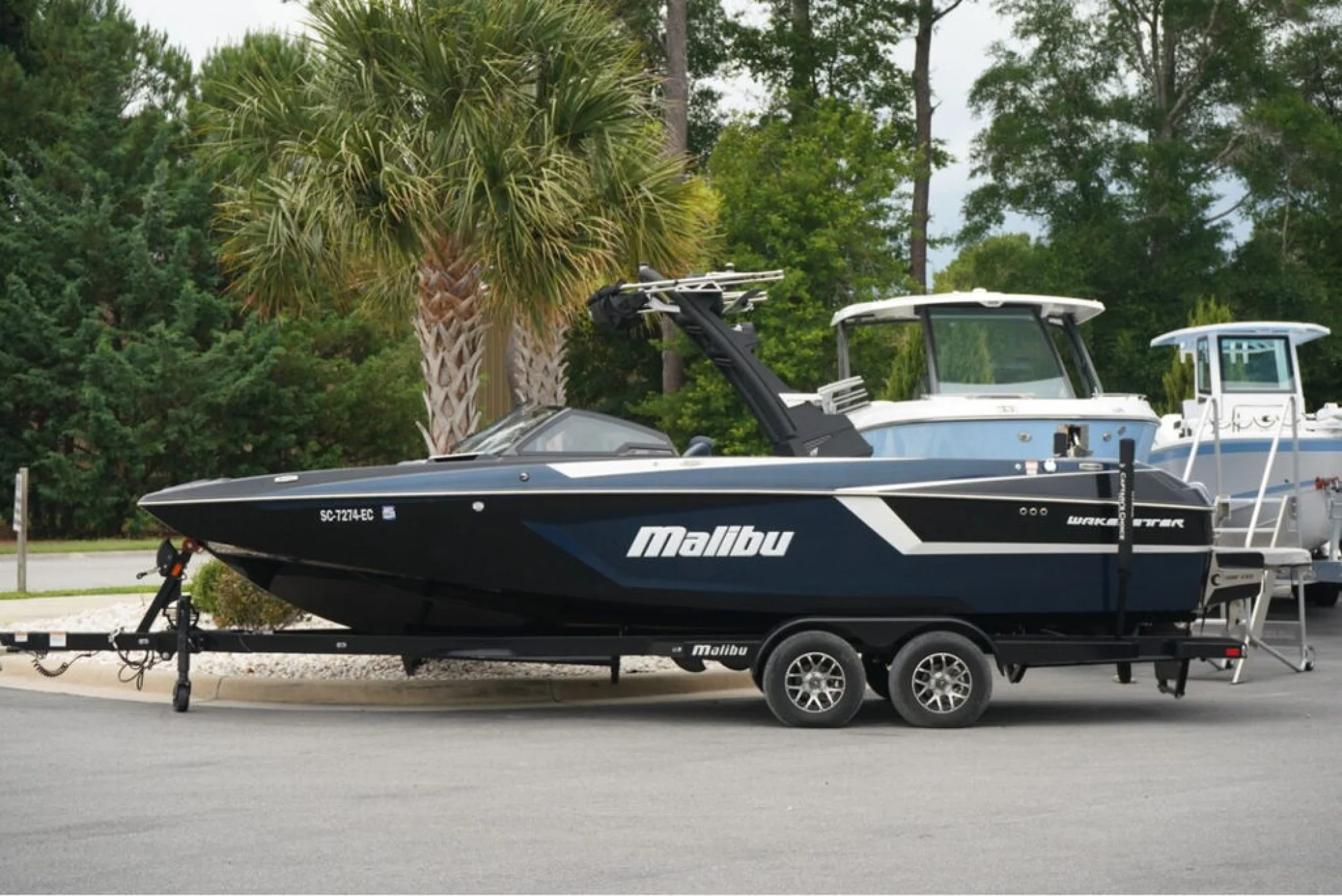 Malibu Boats 23 LSV
