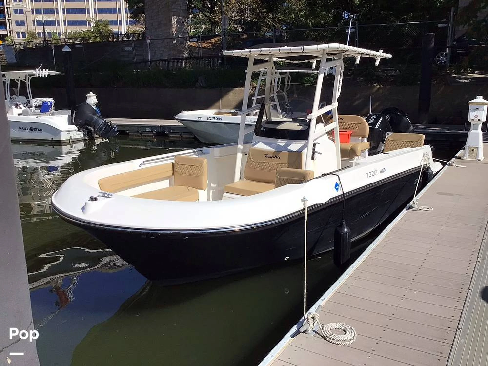 2024 Trophy 22CC - Main Image