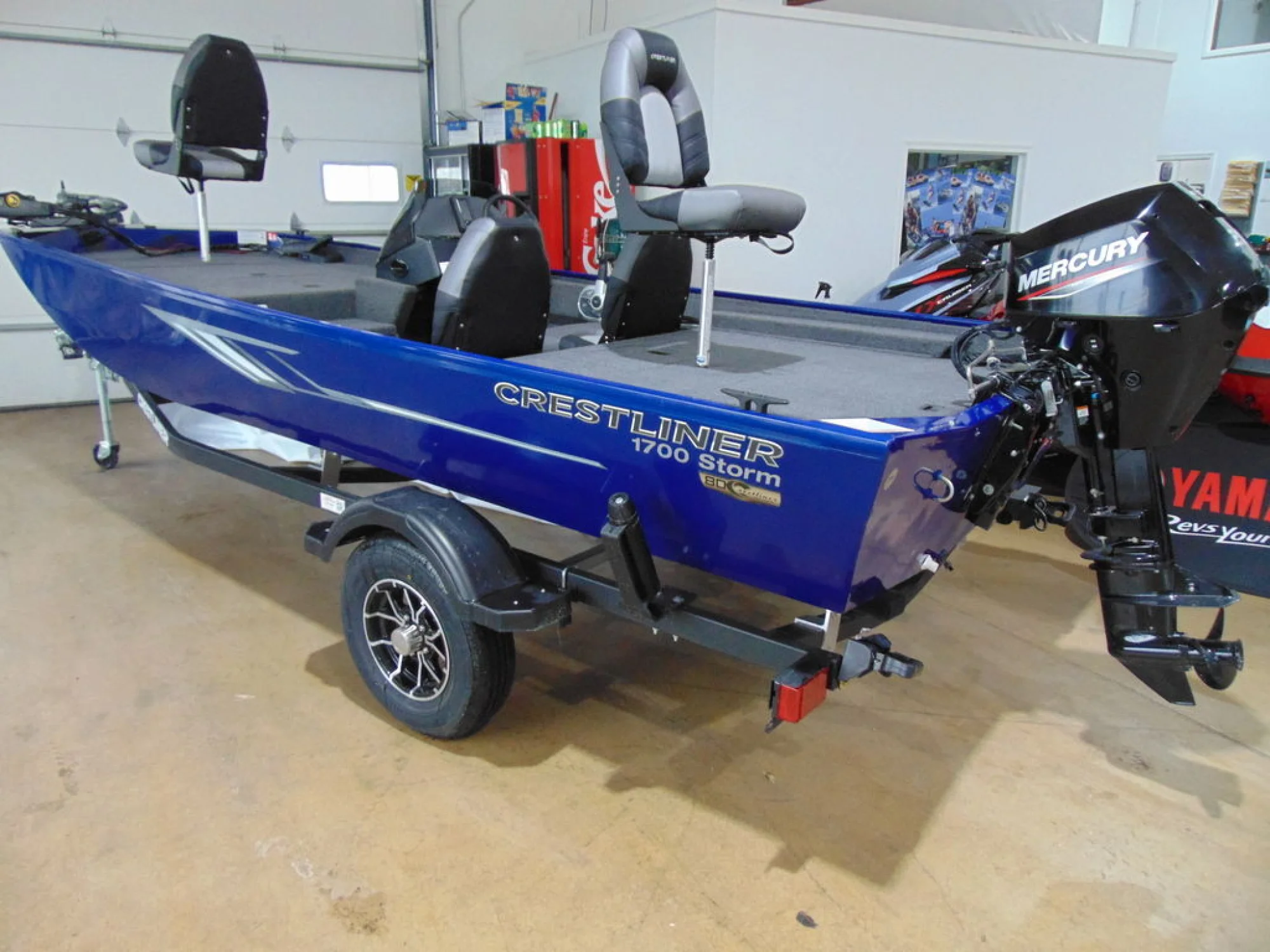 Crestliner 1700 Storm - Main Image