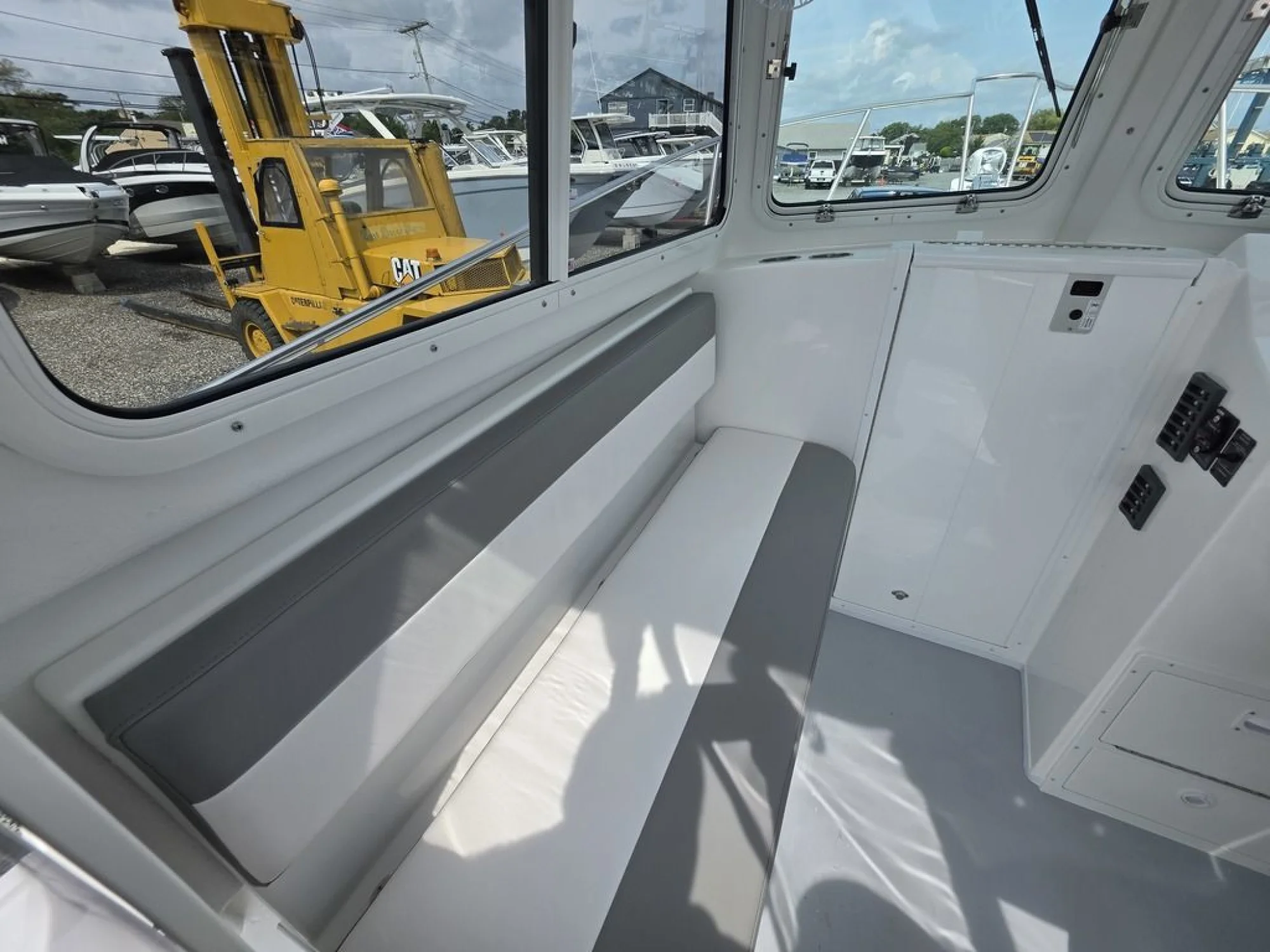 2027 Steiger Craft 23 Miami - Image 5