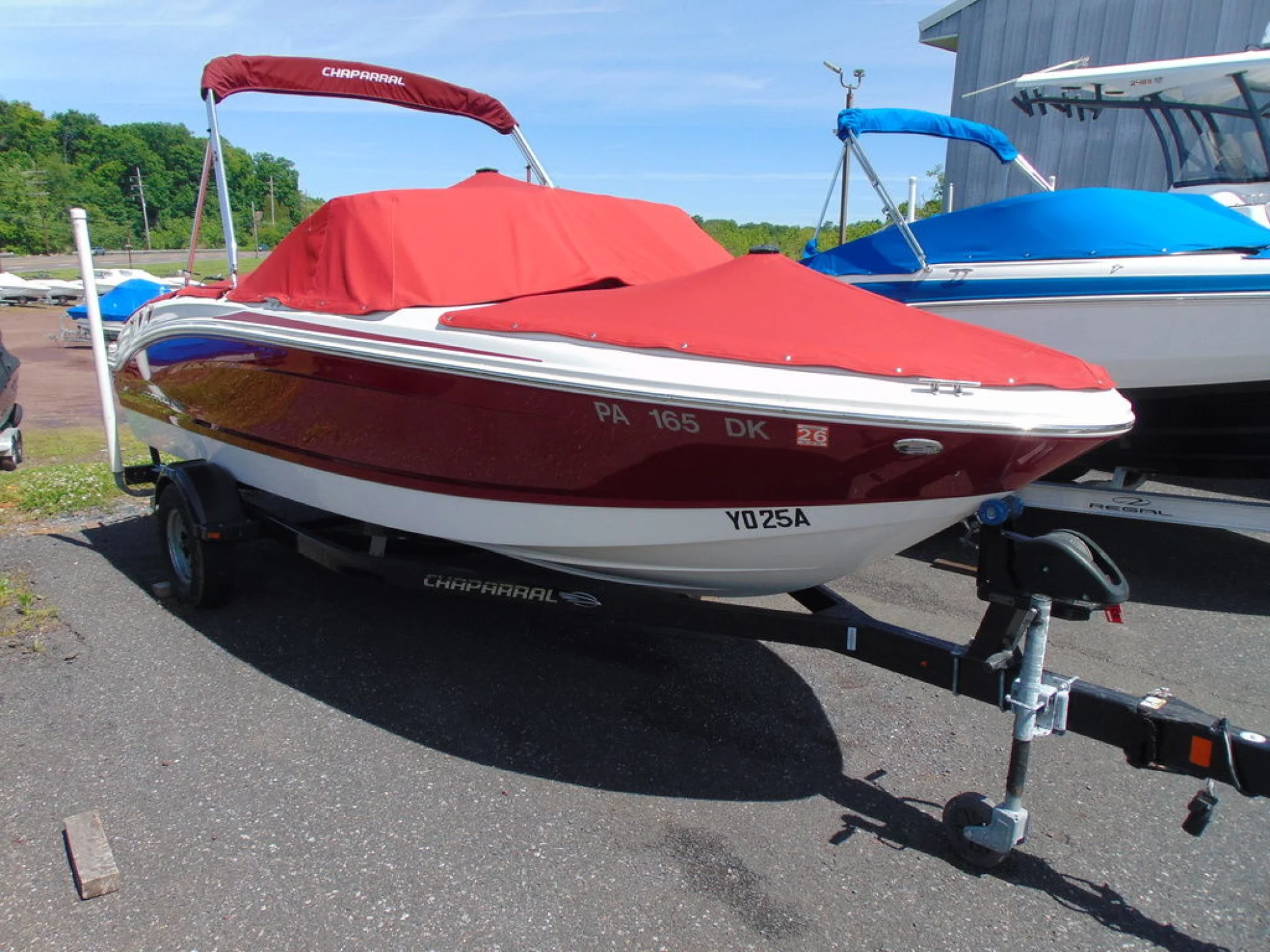 Chaparral 19 Sport - Image 2