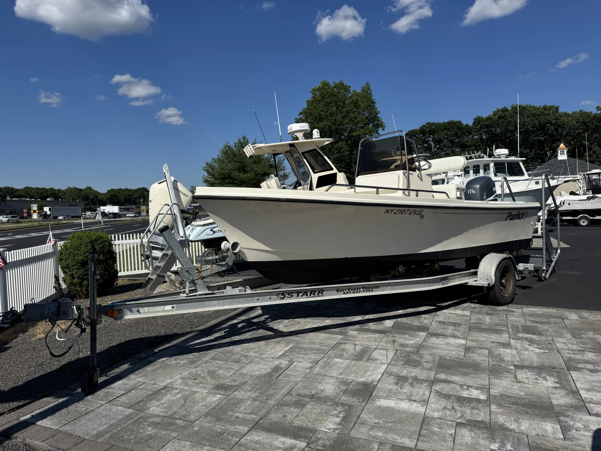 2002 Parker 1801 Center Console - Image 2