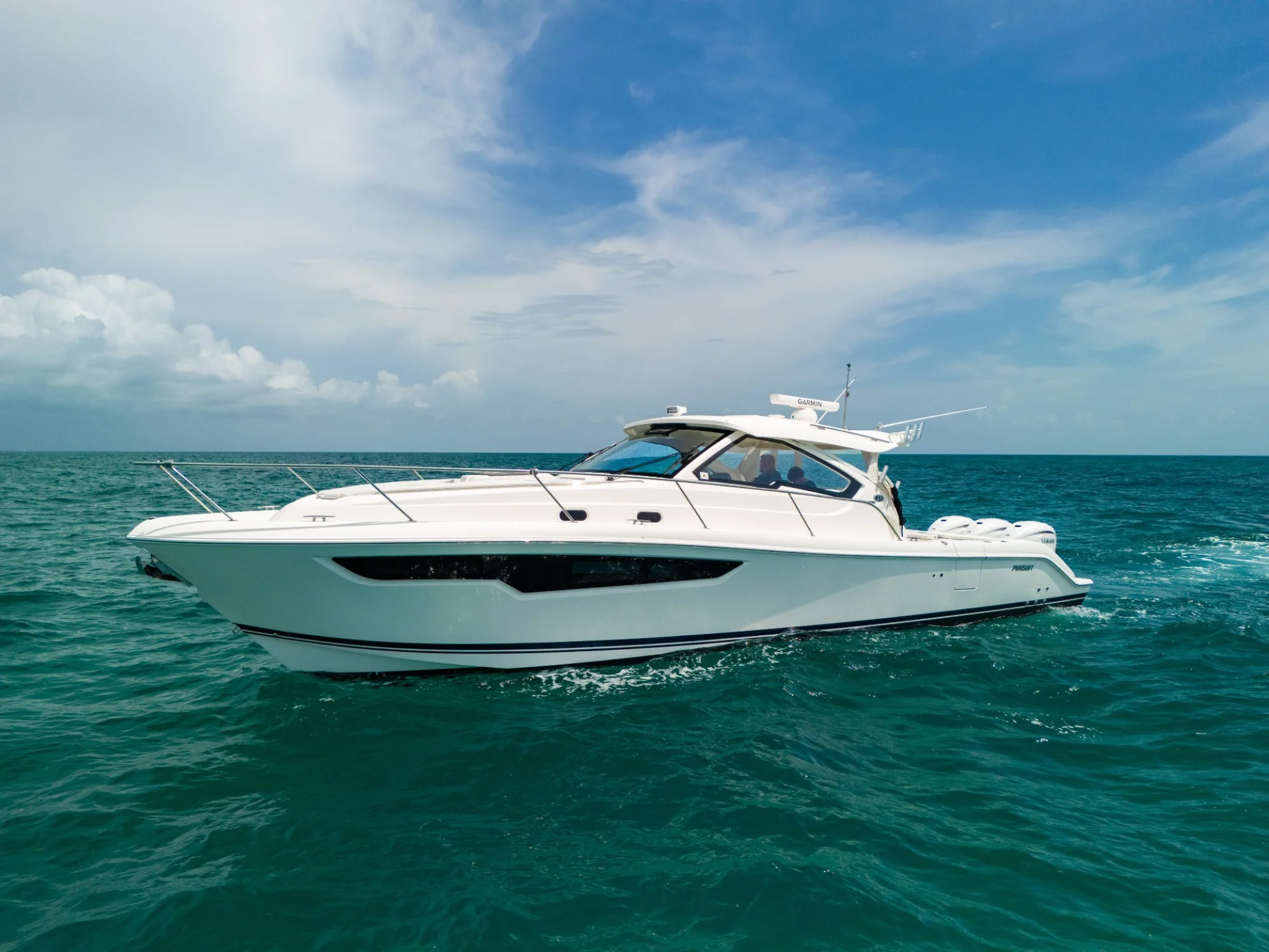2025 Pursuit OS 405 Offshore