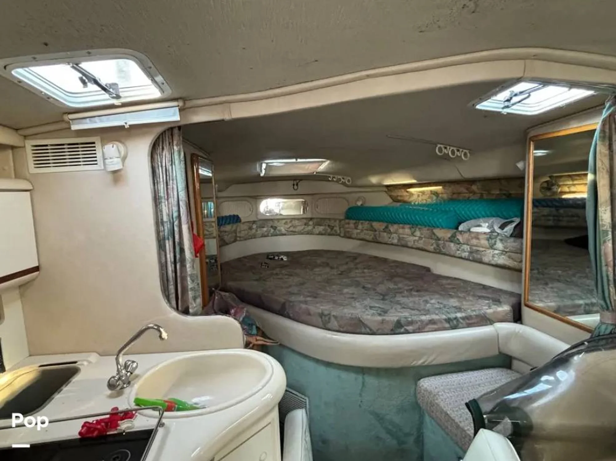 1996 Sea Ray 330 Sundancer - Image 4