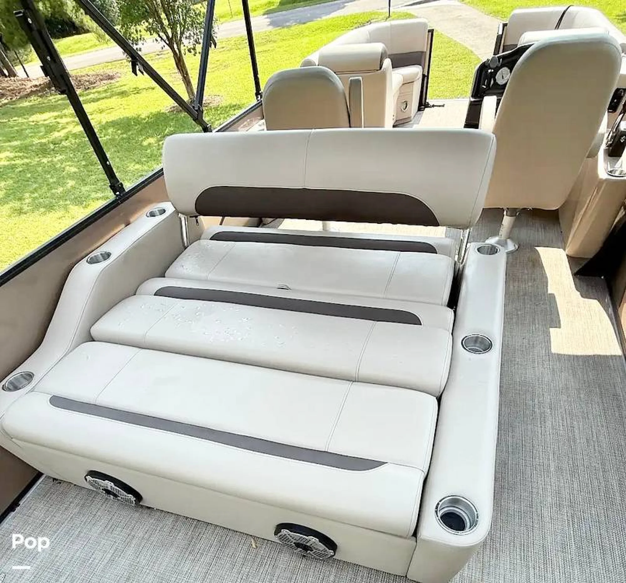 2024 Bentley 240 Swingback - Image 3