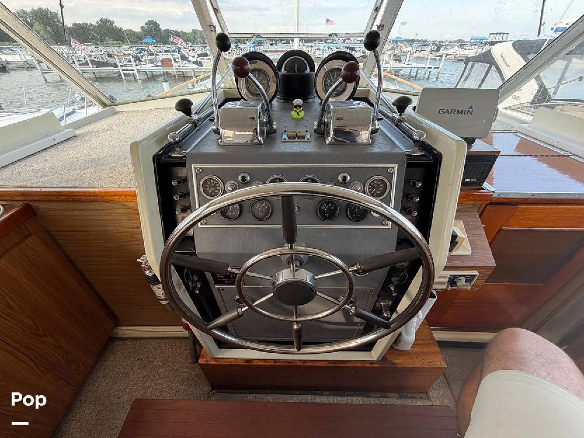 1967 Chris-Craft Commander 47 - Image 5