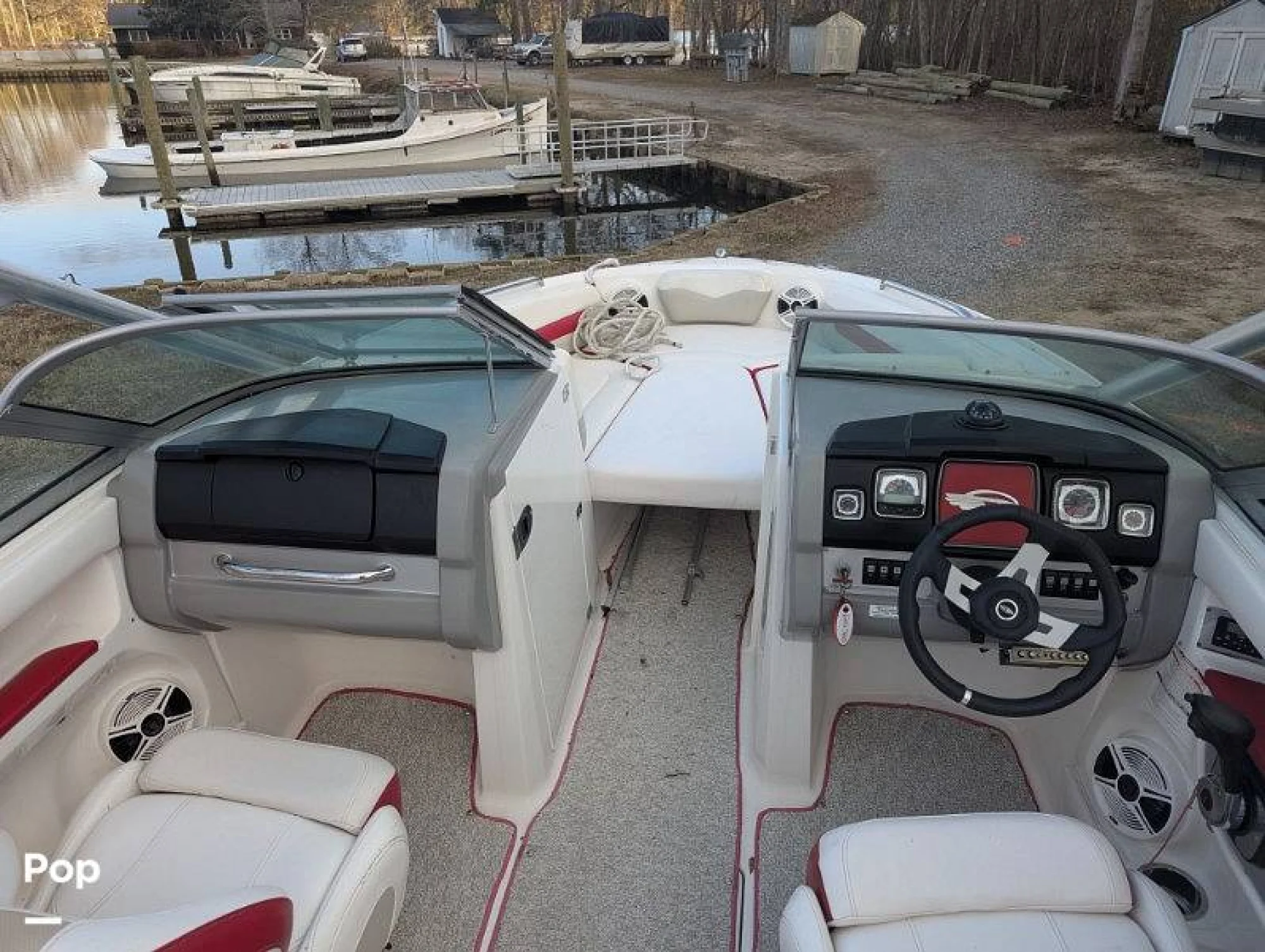 2010 Chaparral 216 SSi - Image 4