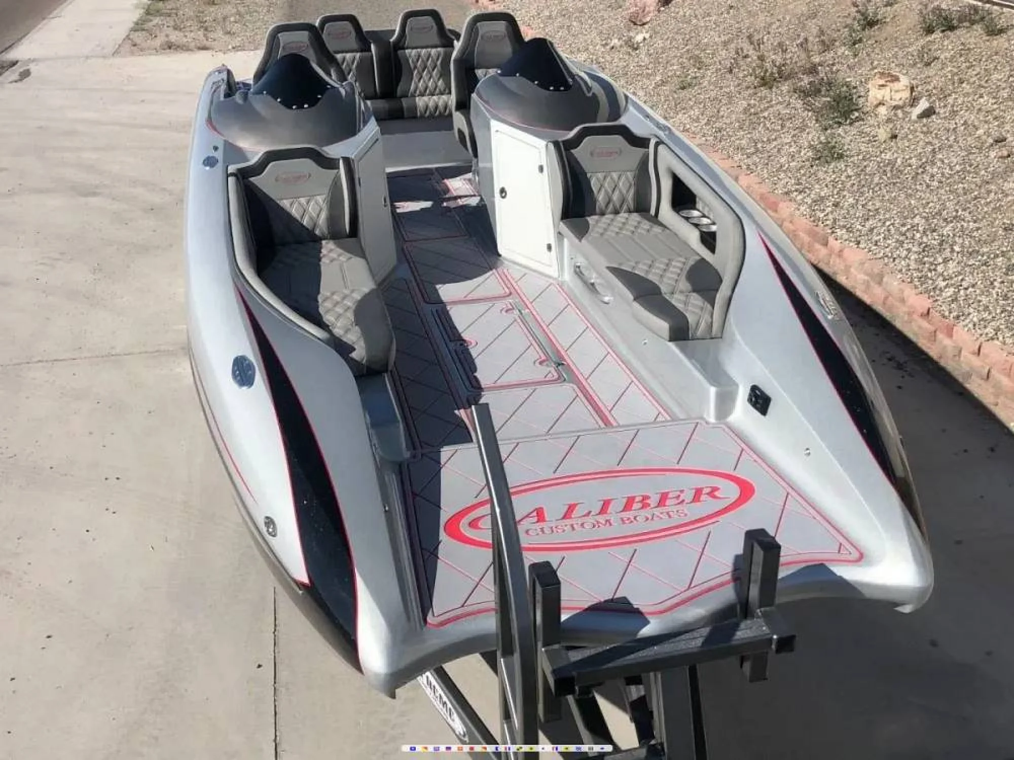2019 Caliber 1 Silver Bullet 265 Custom - Image 2