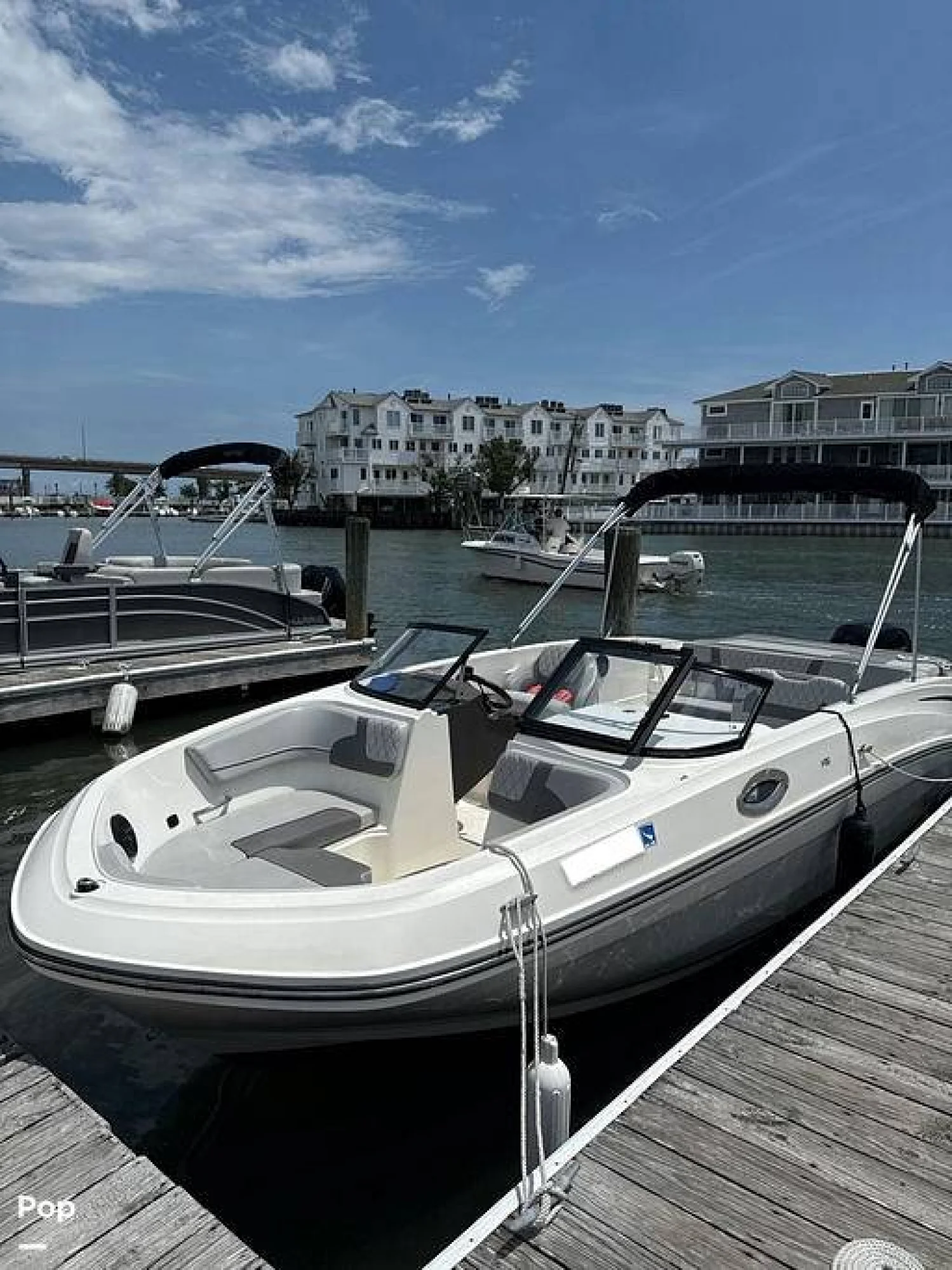 2023 Bayliner VR6 OB - Image 3