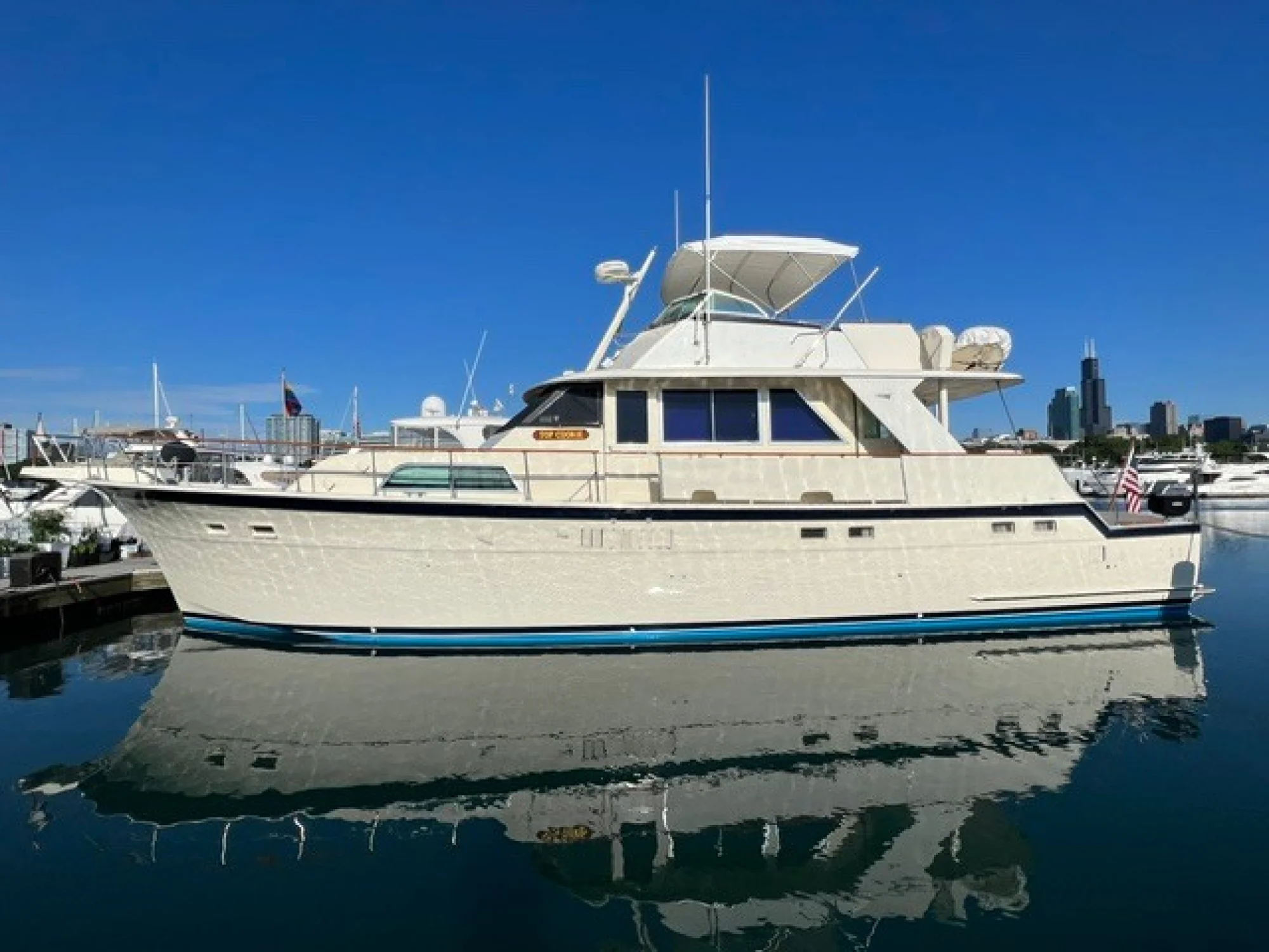 1972 Hatteras Yacht Fish 58 - Image 4