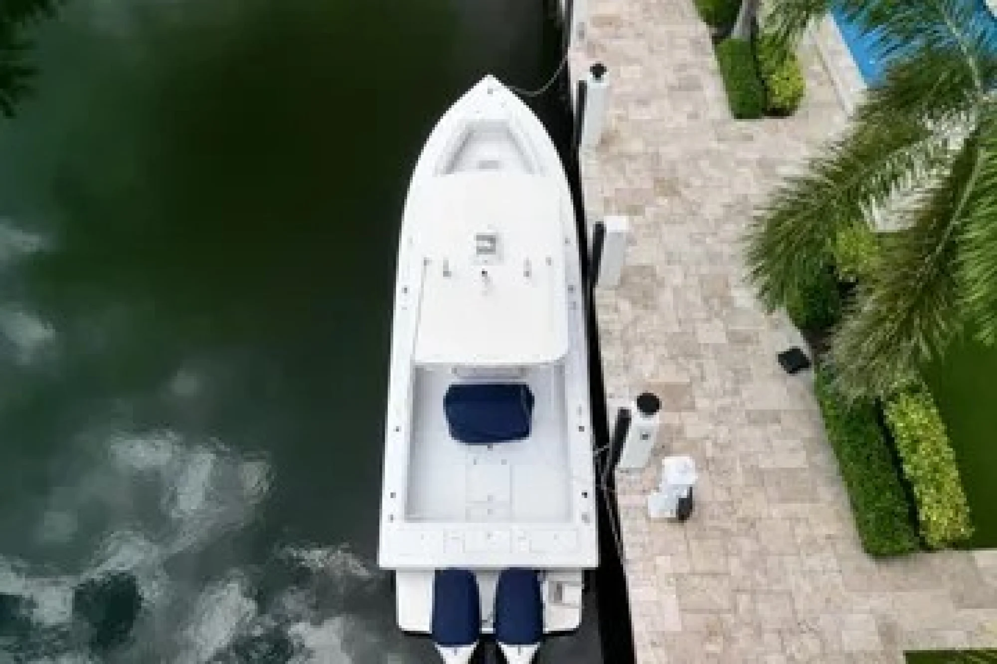 2007 31 Jupiter w/twin 300 Suzuki - Image 3