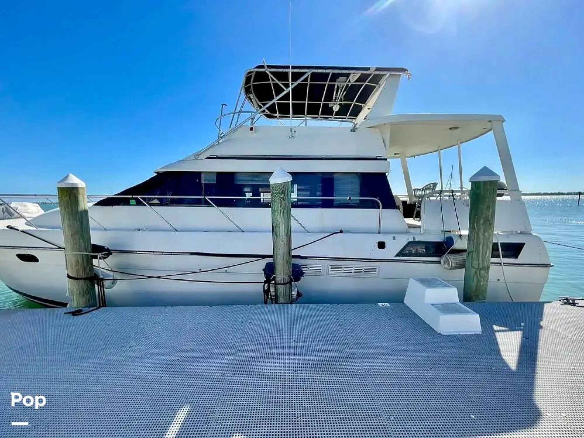 1989 Silverton Aft Cabin 46 - Image 5