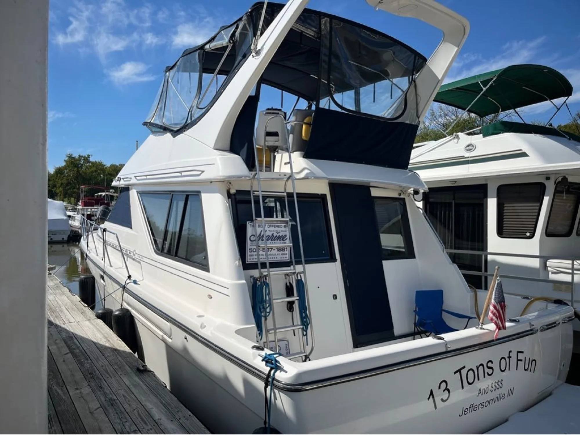 1999 Bayliner 3988 Command Bridge - Main Image