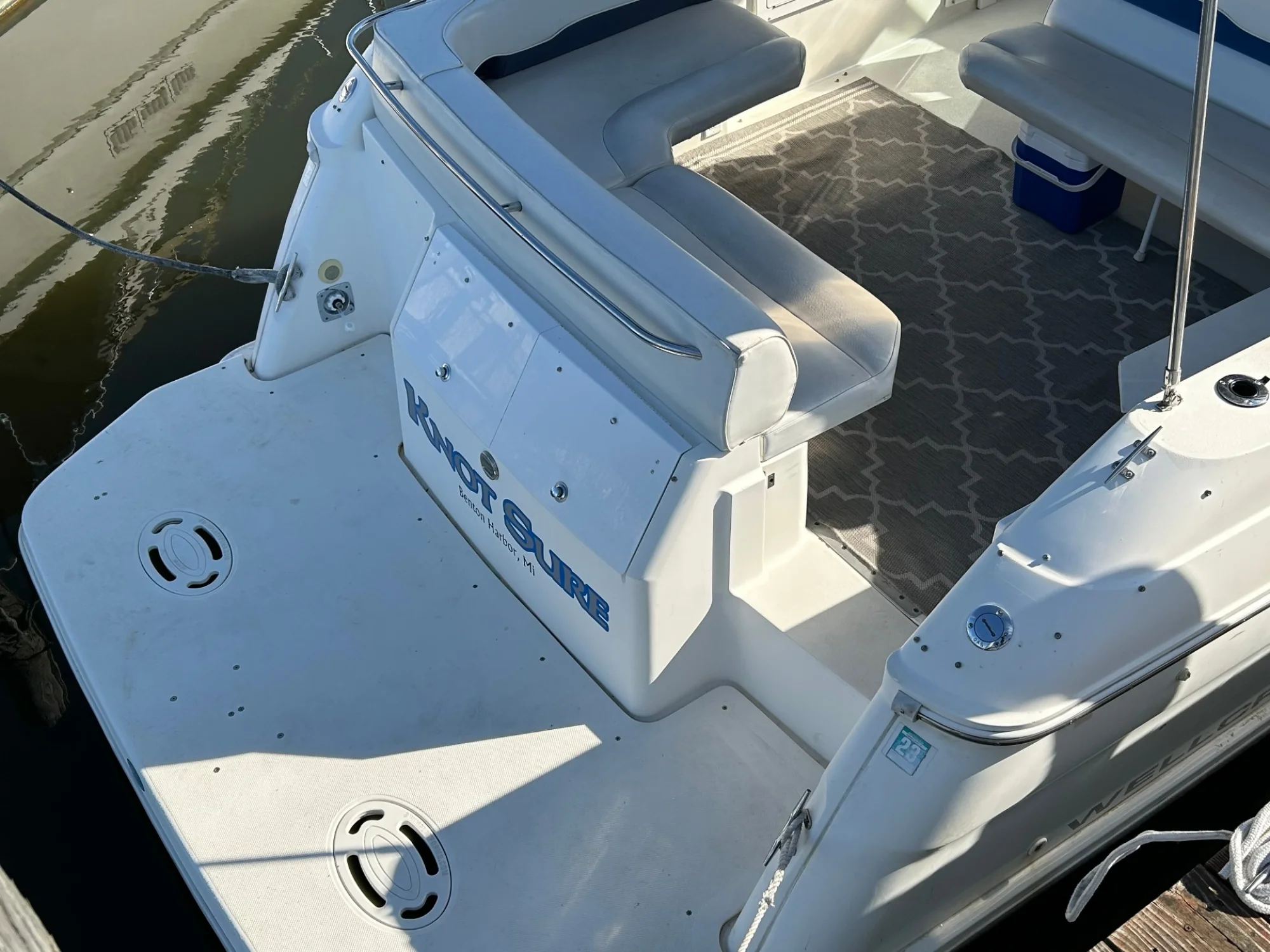 32 ft 1995 Wellcraft 3200 Martinique - Image 3