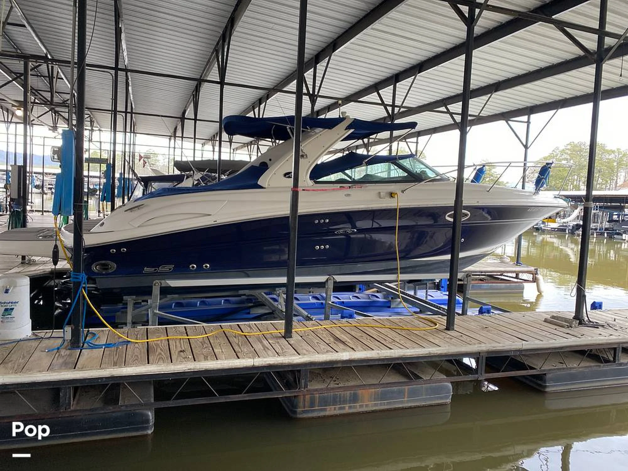 2005 Sea Ray 290 Sun Sport - Main Image