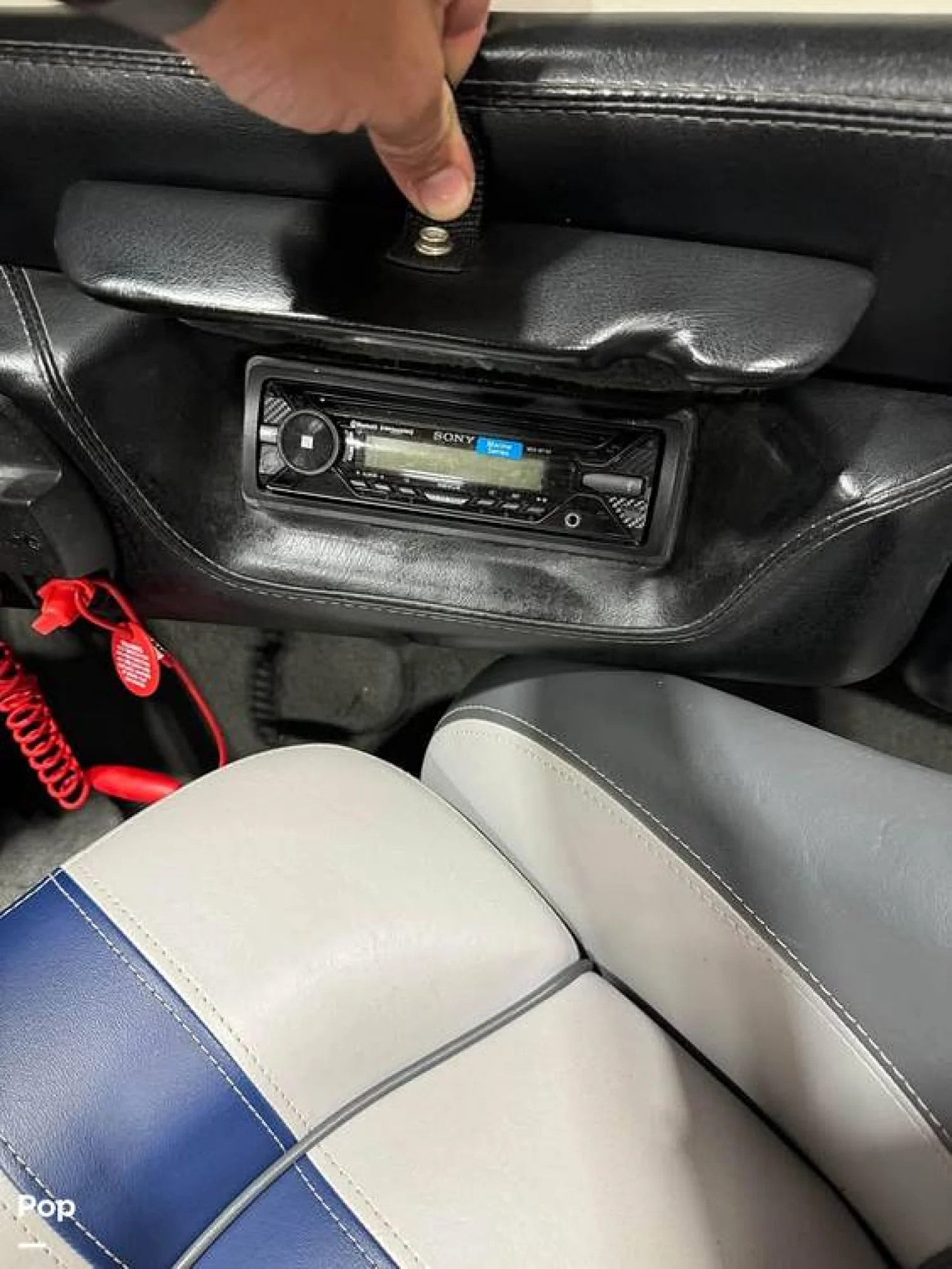 2001 Malibu 23 LSV Wakesetter - Image 2