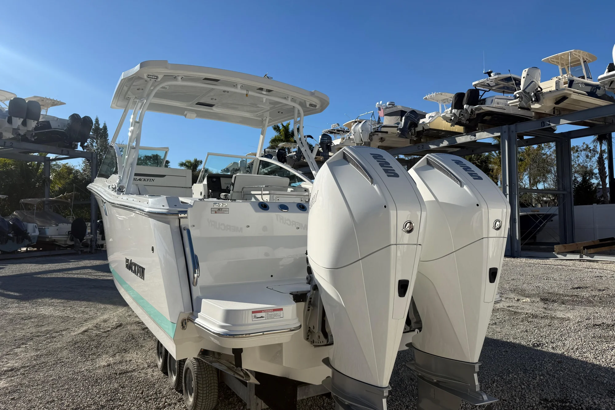 2022 Blackfin 272 DC - Image 5