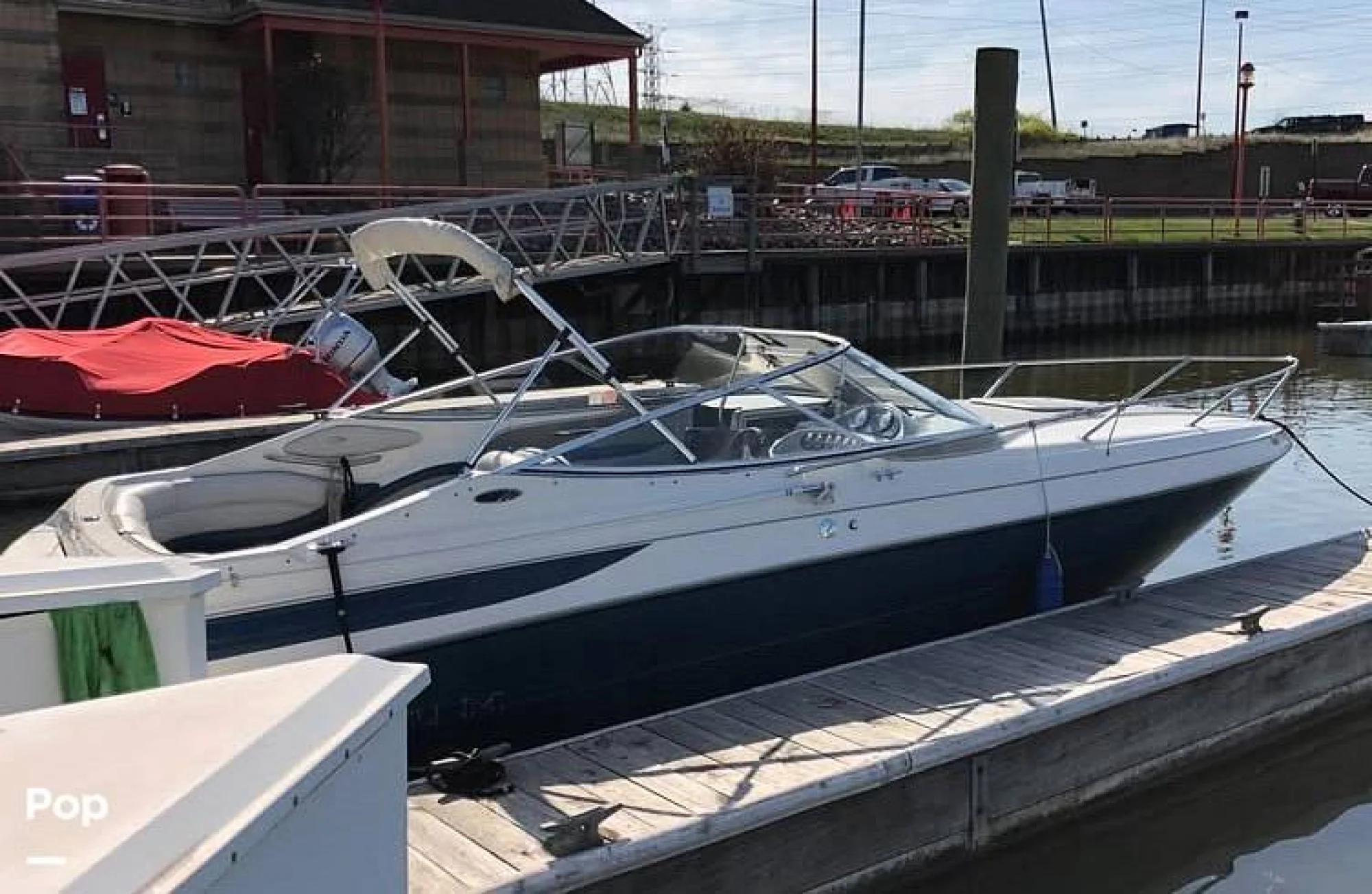 1996 Maxum 2300 SC - Main Image