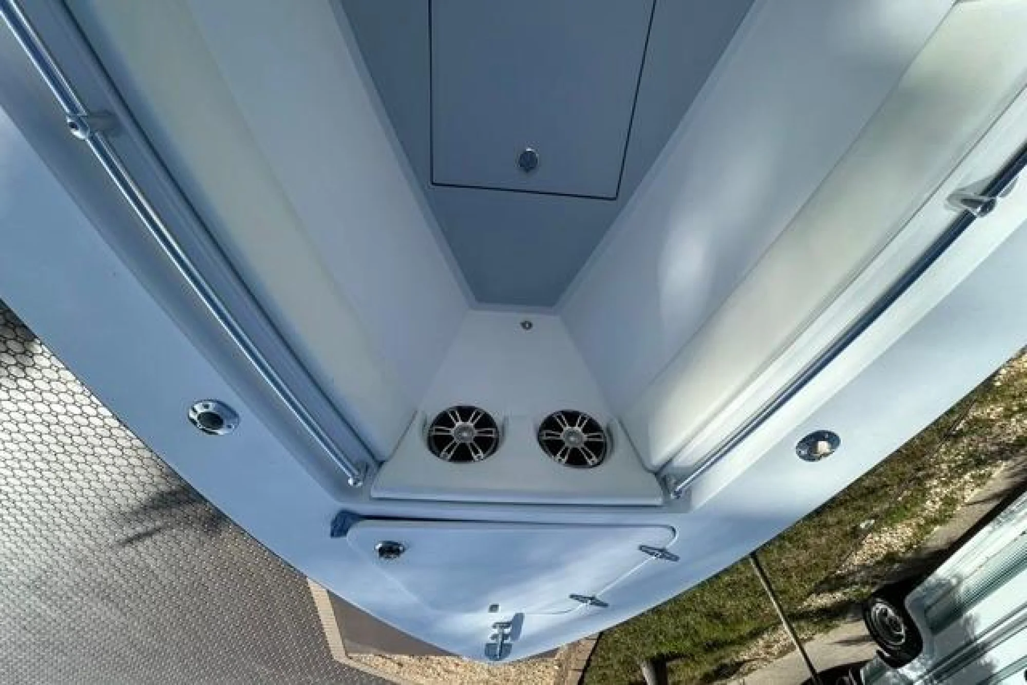 Contender 21 Open - Image 3