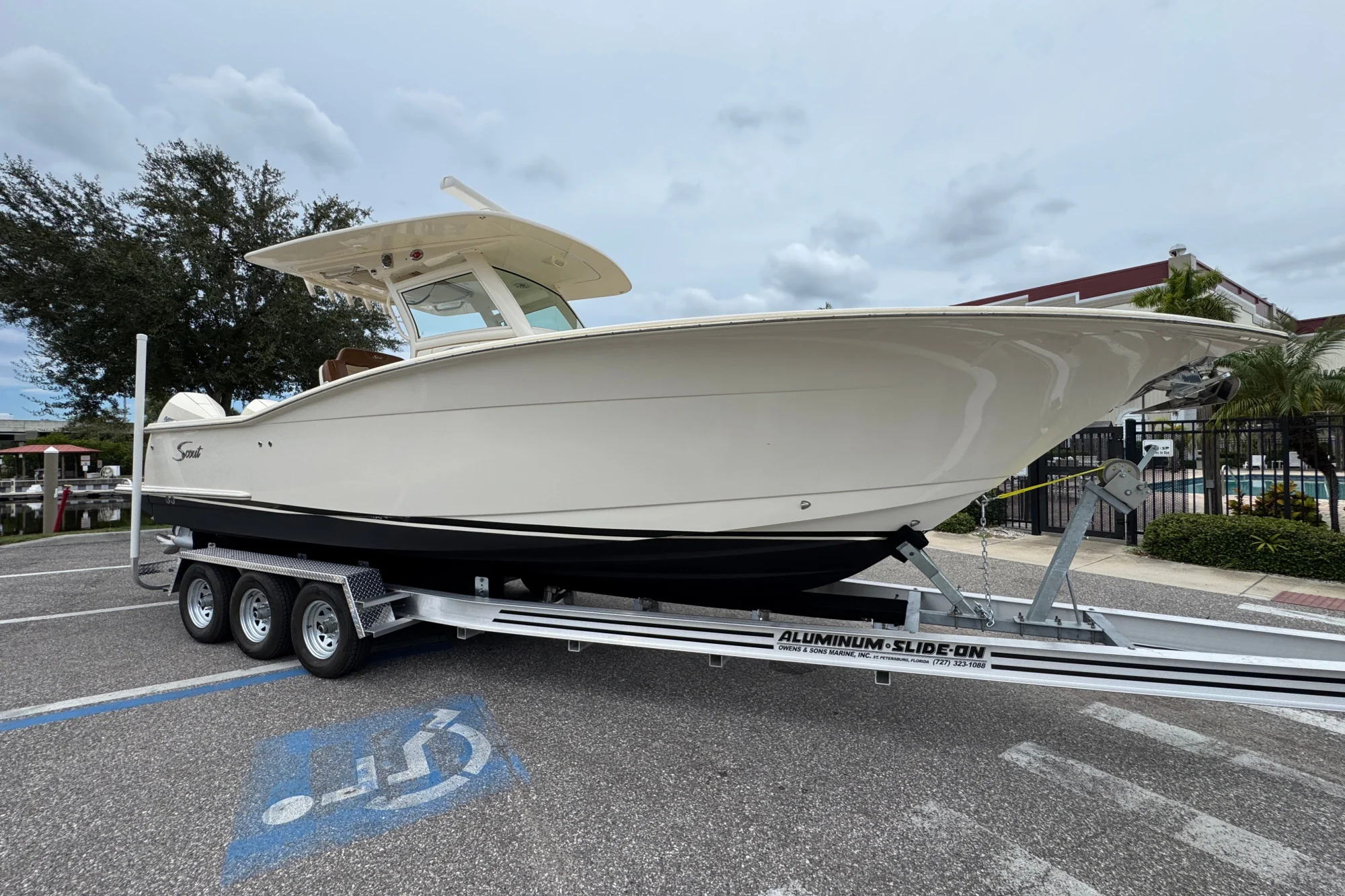 2020 Scout 300 LXF - Image 4