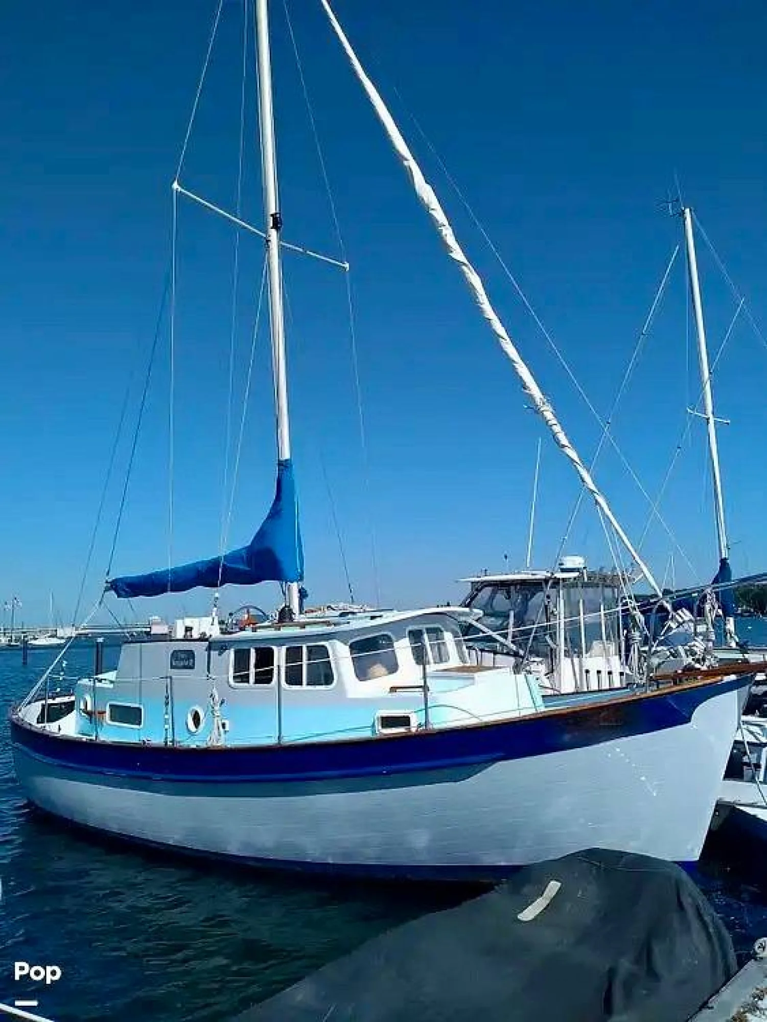 1975 Fales 32 Navigator - Image 2