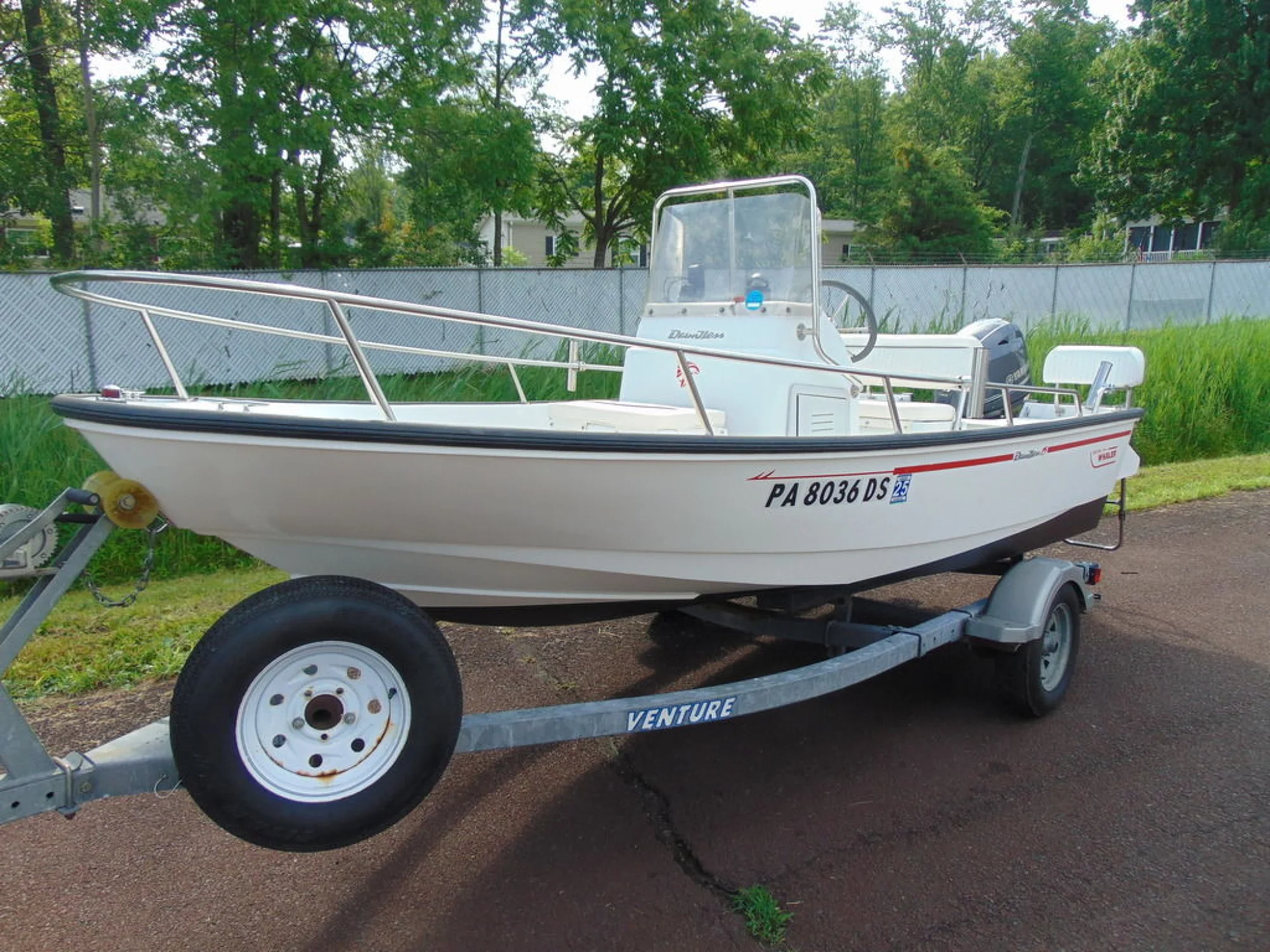 Boston Whaler 15 Dauntless - Image 2