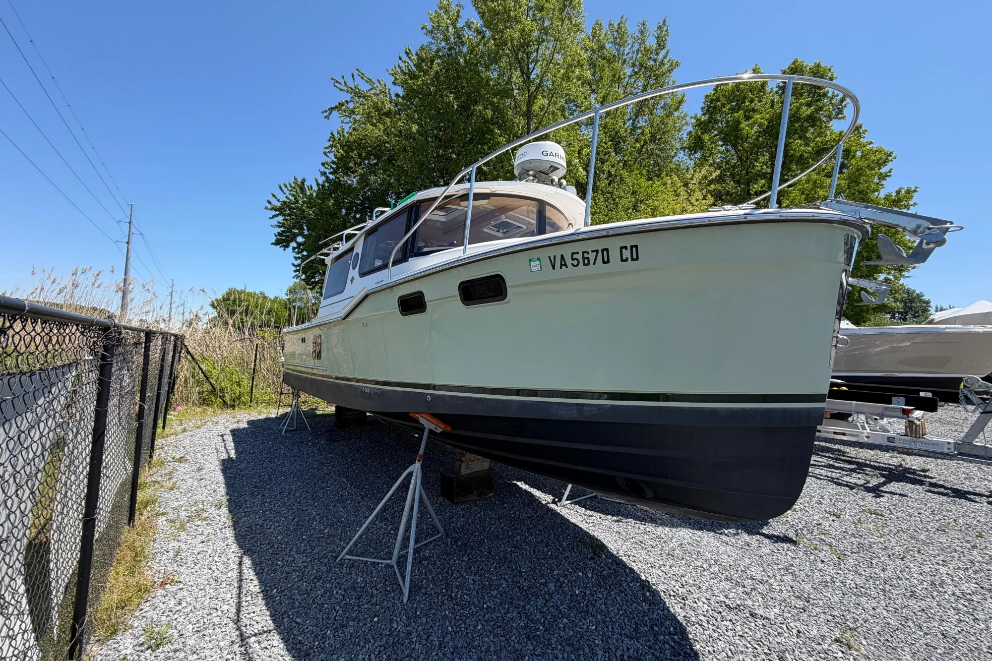 2018 Ranger Tugs R-27 - Image 2