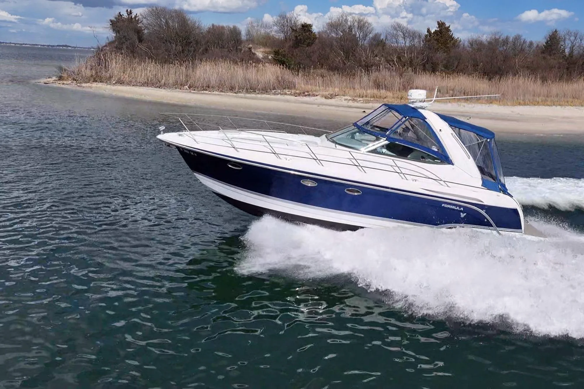 2006 Formula 34 Performance Cruiser - Image 3