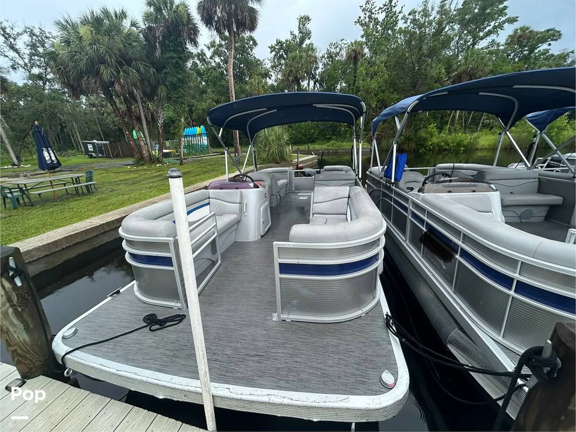 2023 Bennington 22 SSR - Image 2