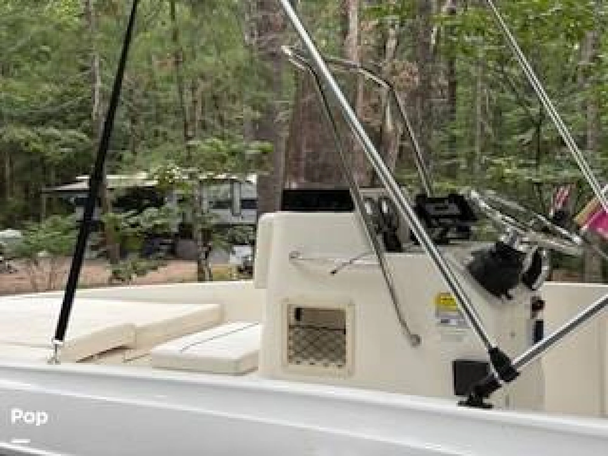 2020 Bayliner F18 Element - Image 2