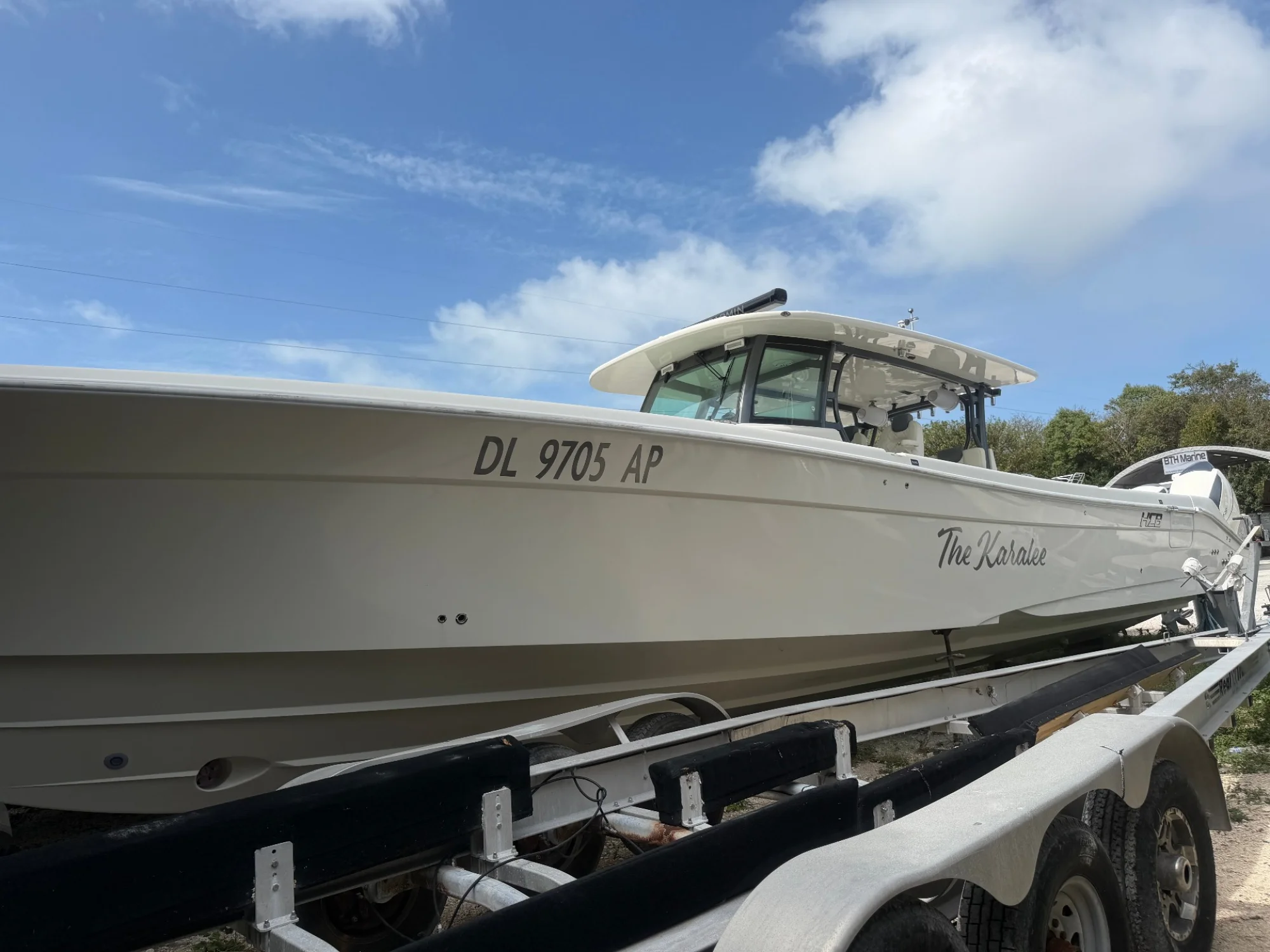 2017 HCB 53 Suenos - Image 2