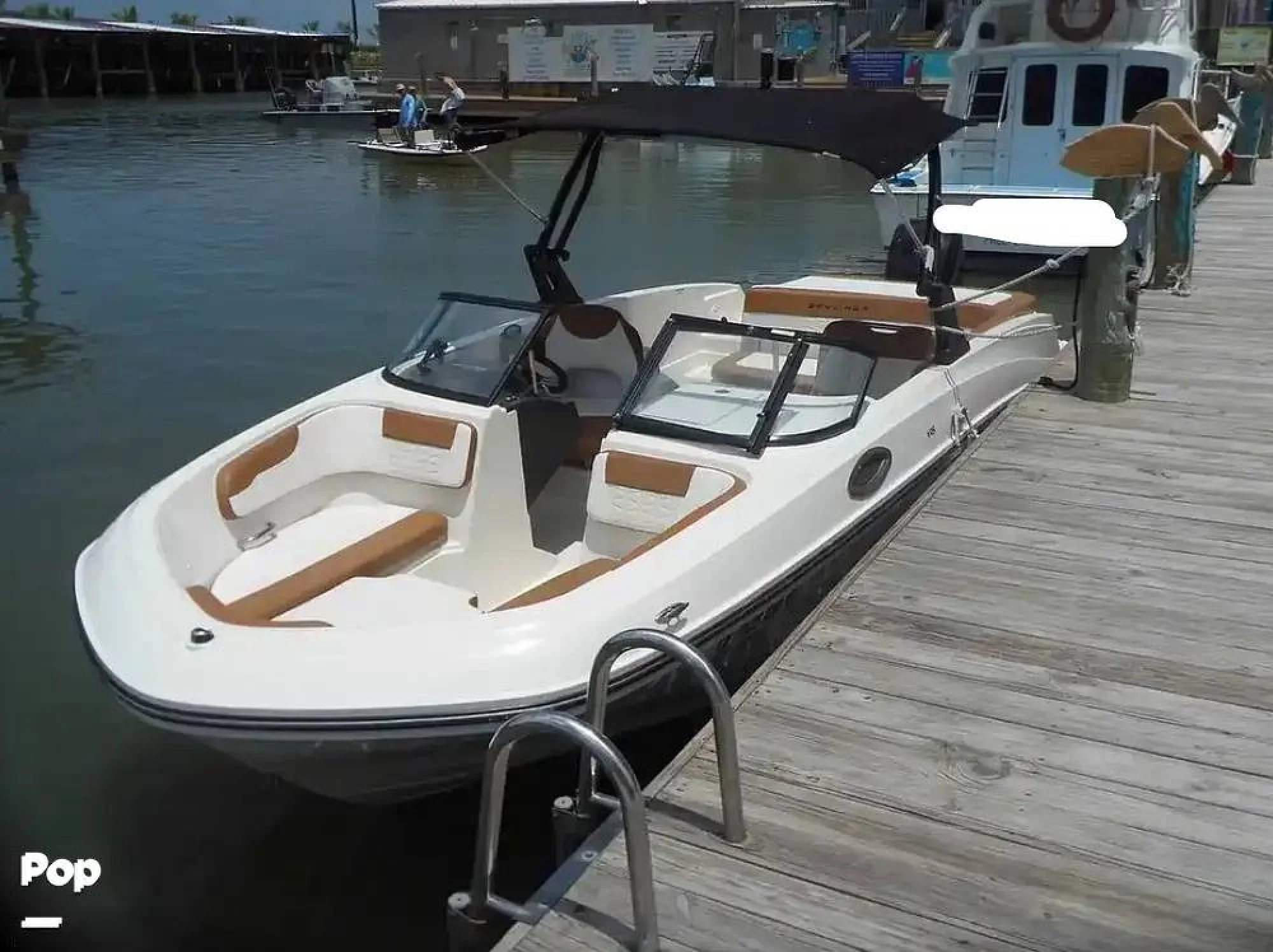 2021 Bayliner VR6 OB - Image 2