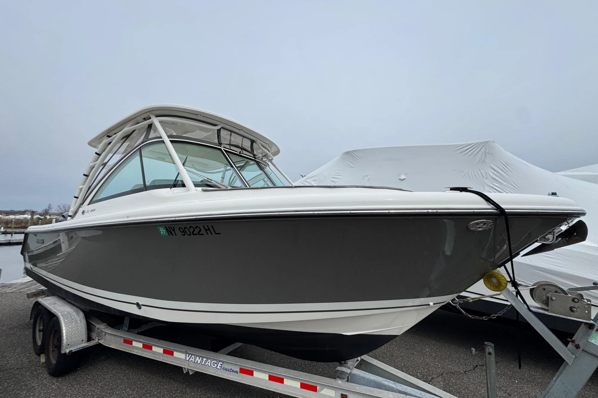 2016 Pursuit DC 265 Dual Console - Image 5