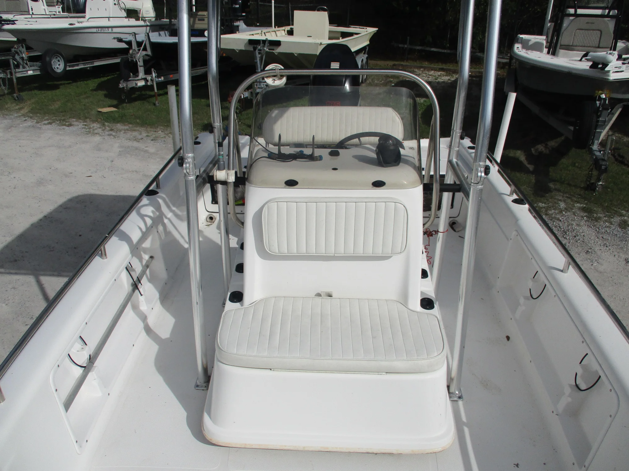 2005 Fishmaster 22 - Image 4