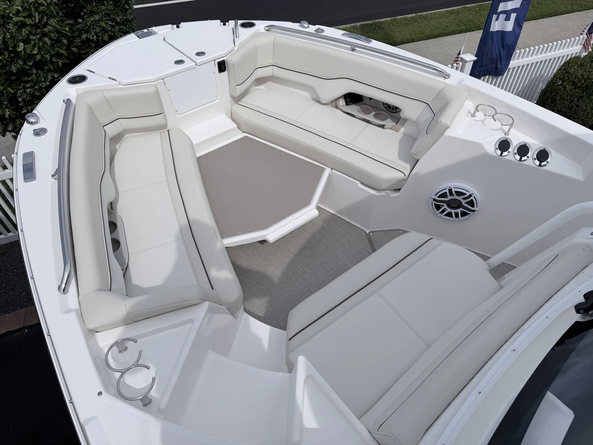 2027 Solara S-250 CW - Image 4