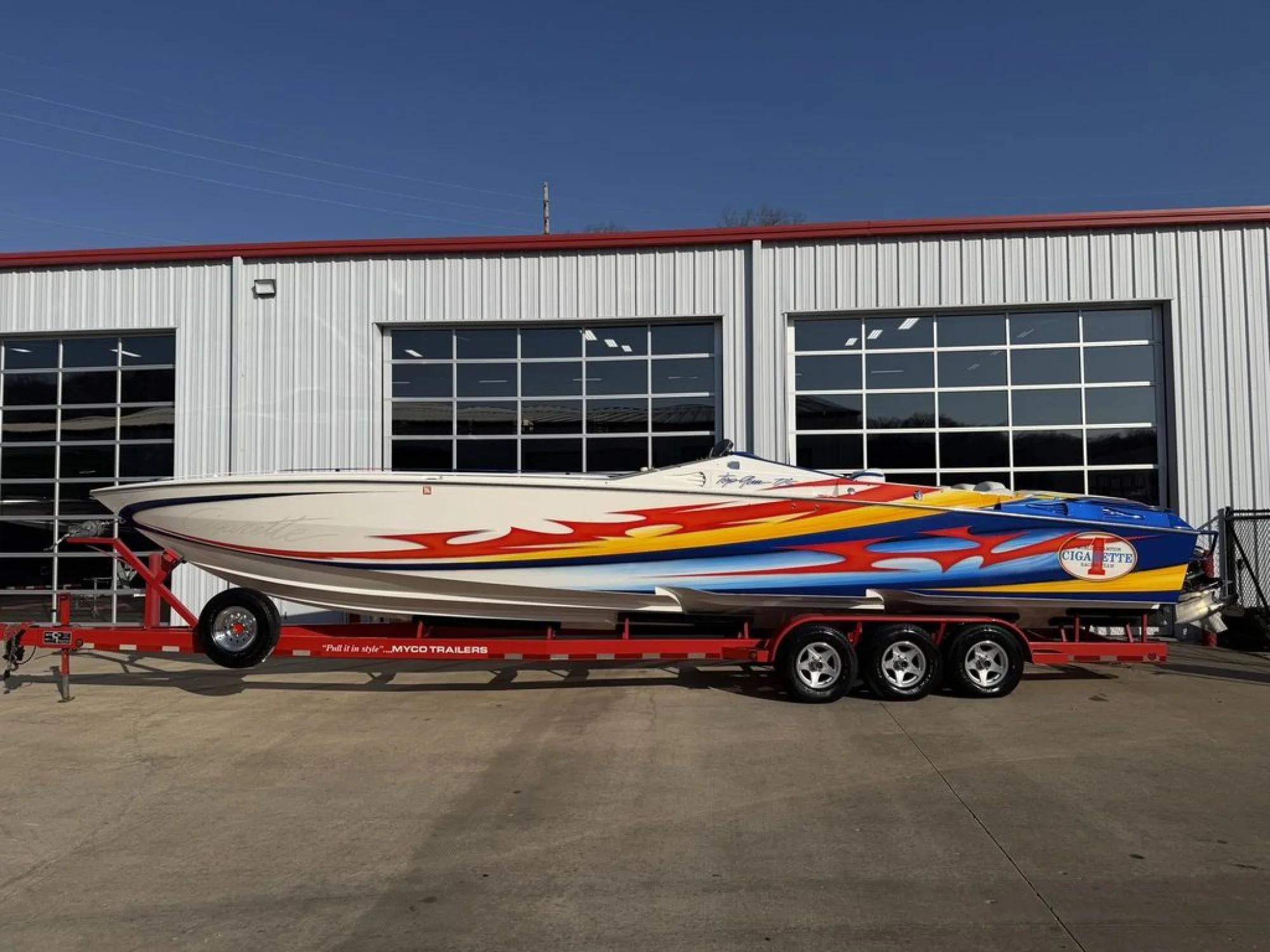 Cigarette 38 Top Gun - Image 3