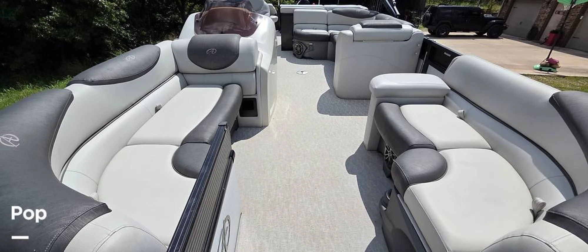 2021 Avalon 2585RF - Image 3