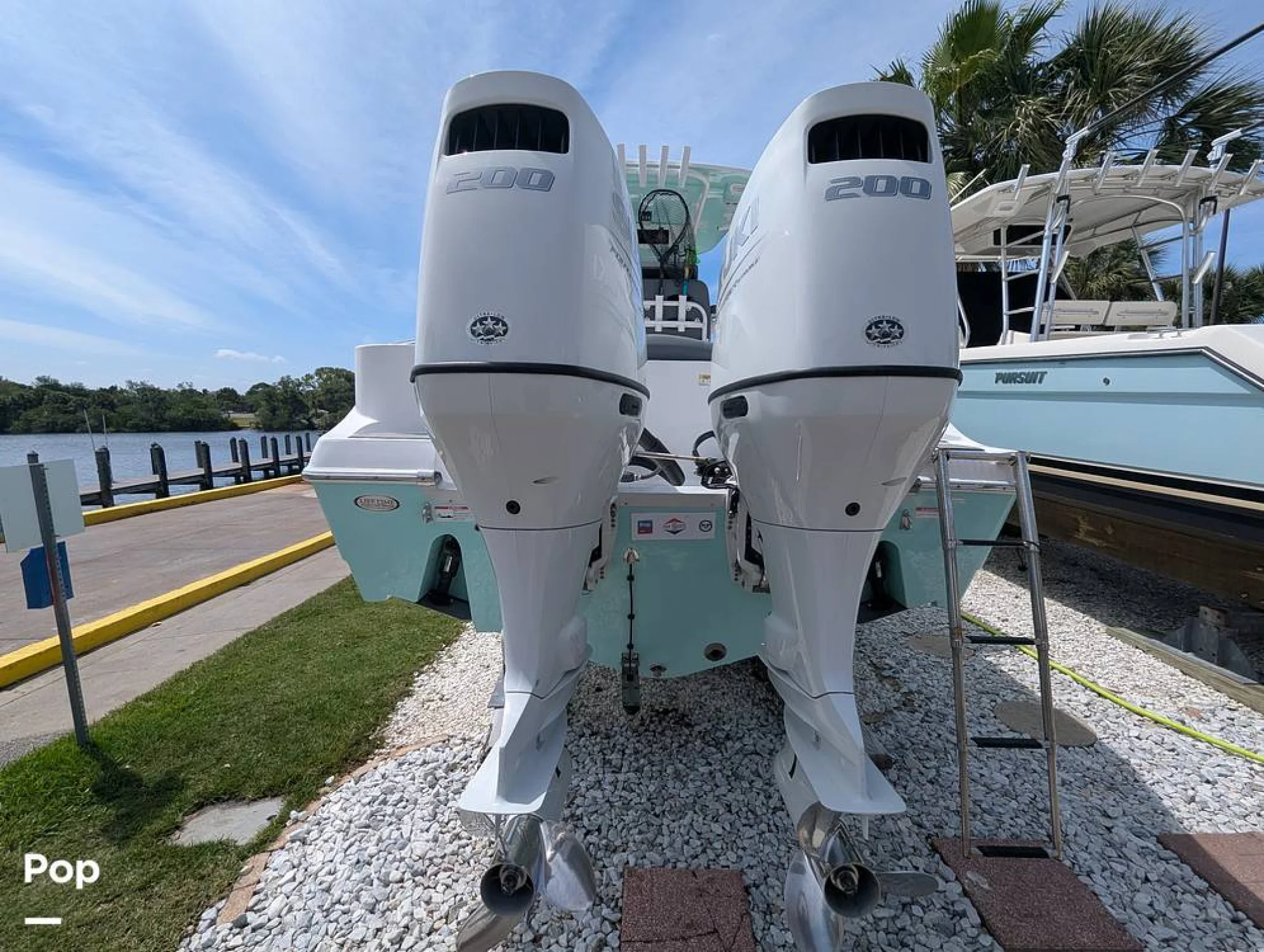 2024 NauticStar 252 Legacy - Image 4