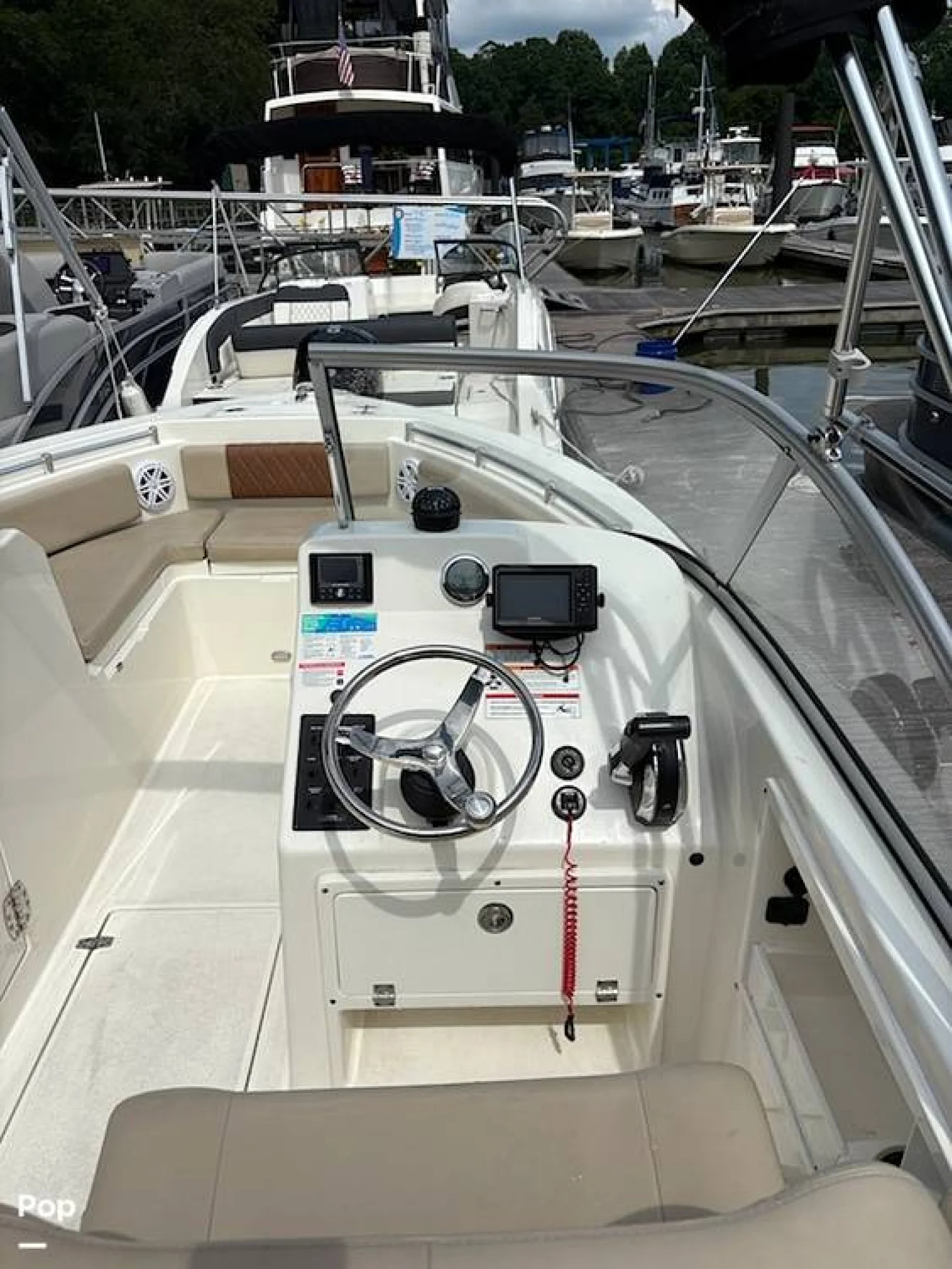2024 Cobia 220 DC - Image 4