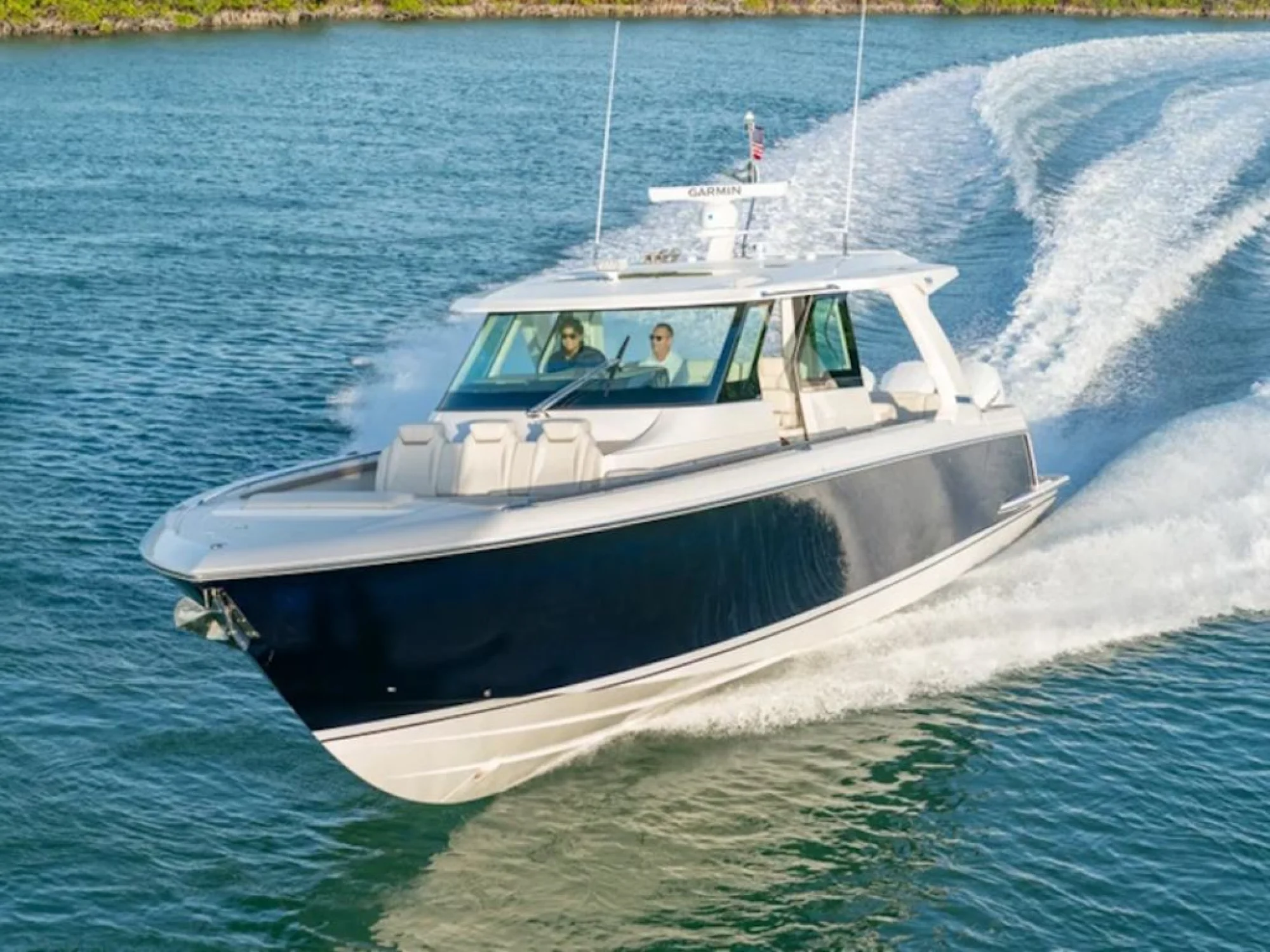 Tiara Yachts 48LS - Image 4