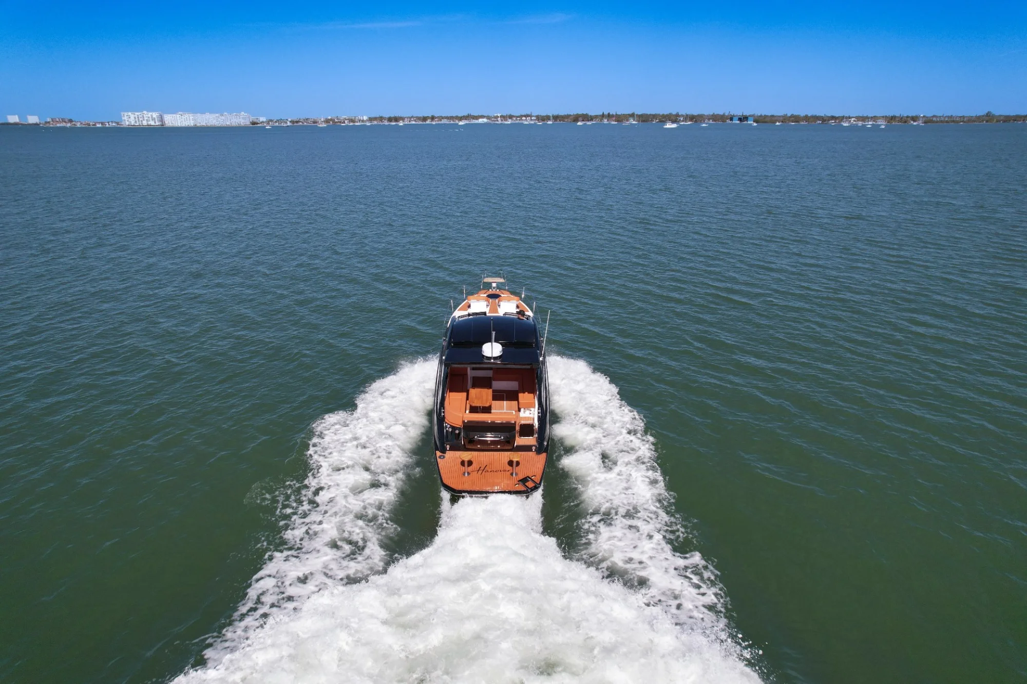 2027 Hanover 355 -Inboard - Image 4