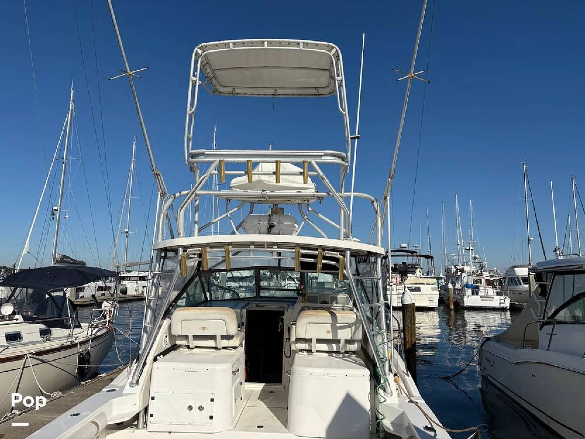2005 Wellcraft 330 Coastal - Image 5