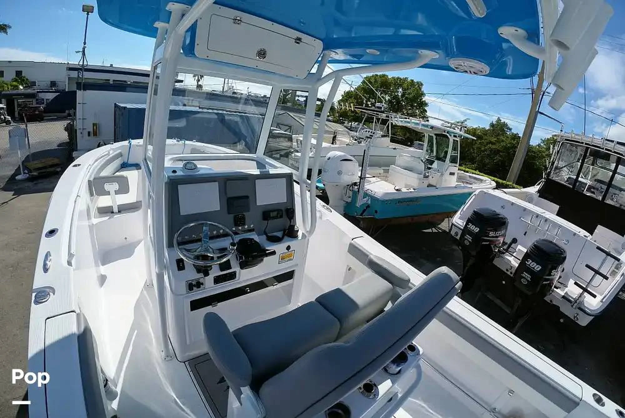 2022 Release 240RX - Image 3