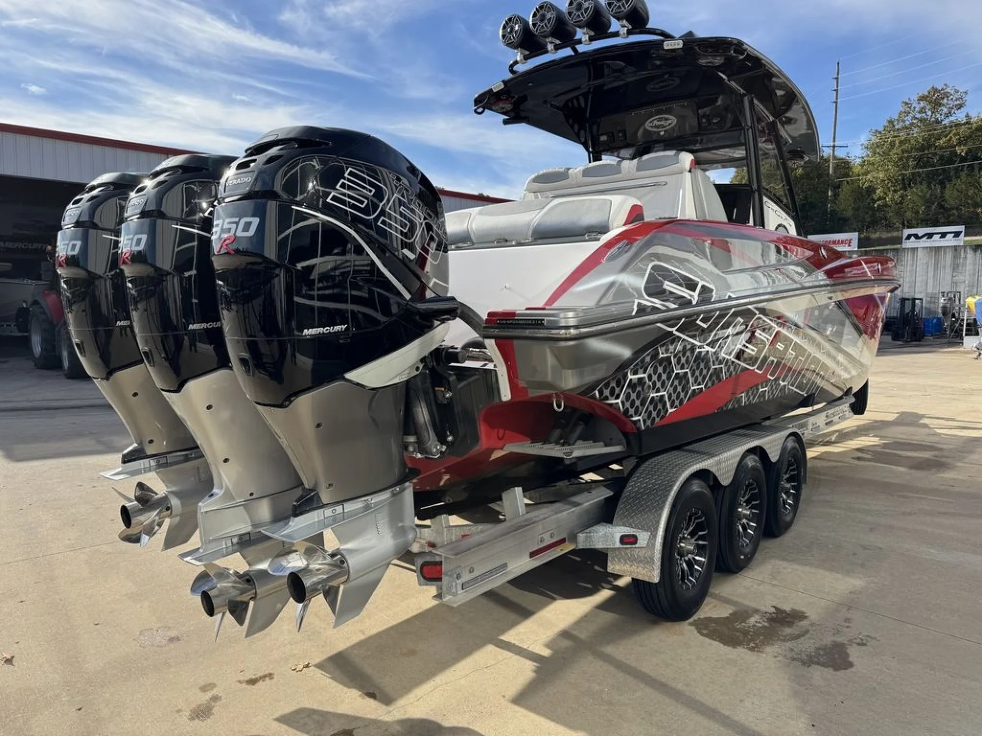 Sunsation Powerboats 34CCX - Image 5