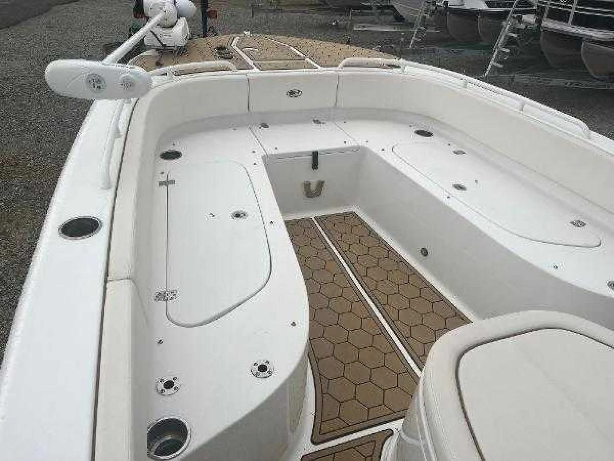 2022 Sea Hunt Escape 27 - Image 3