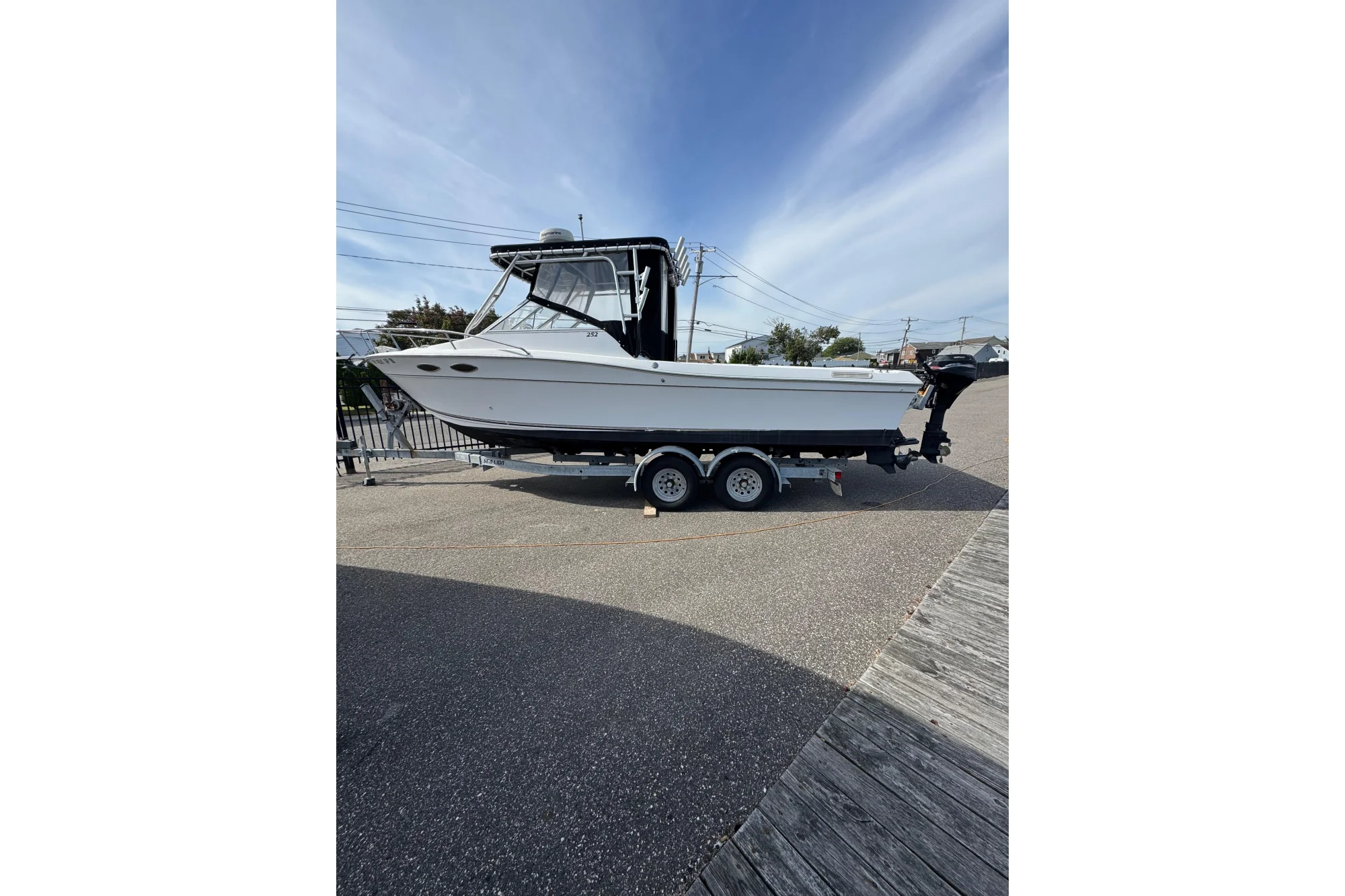 1998 Sport-Craft 252 Sportfish